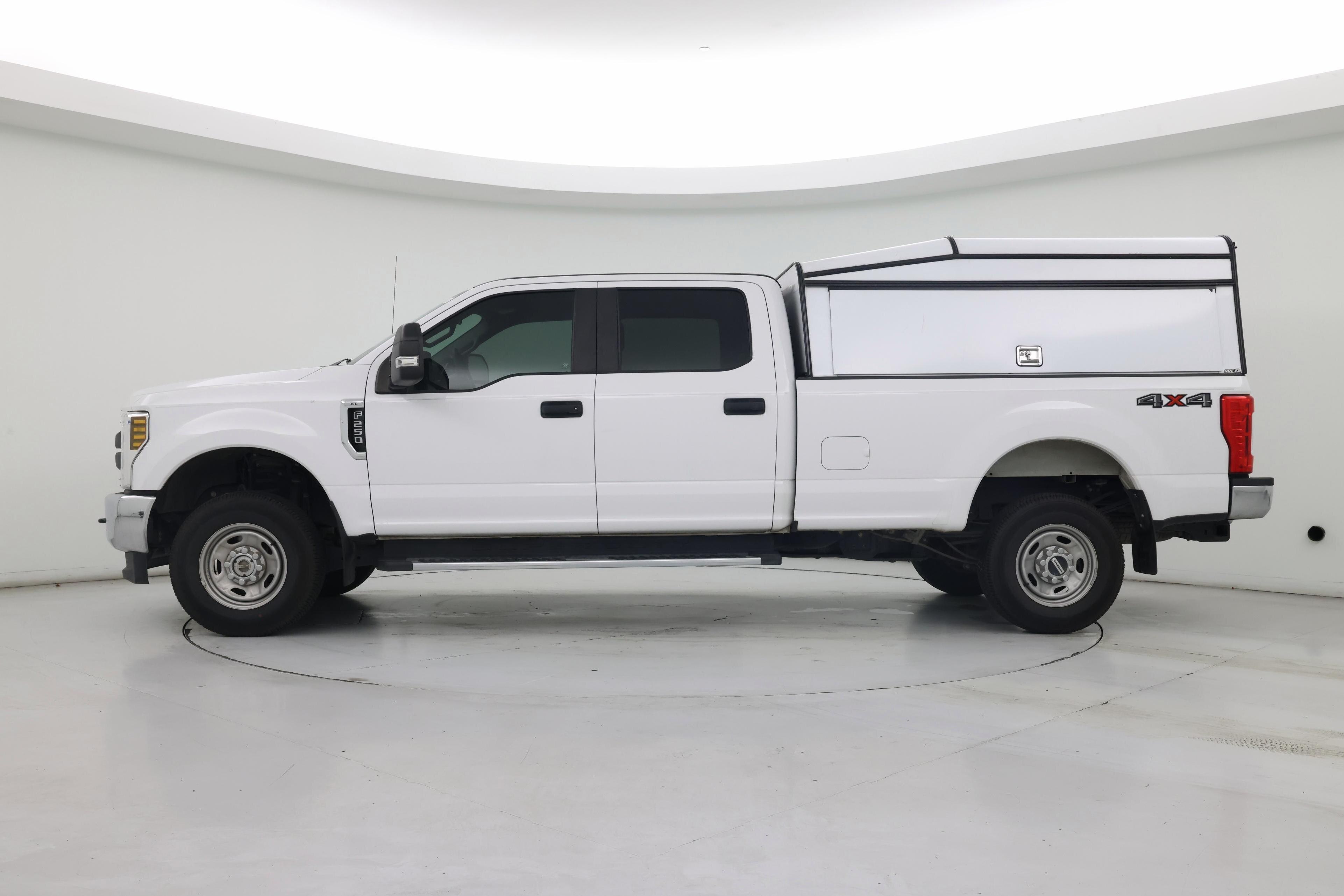 Thumbnail: 2019 Ford F-250 - 3