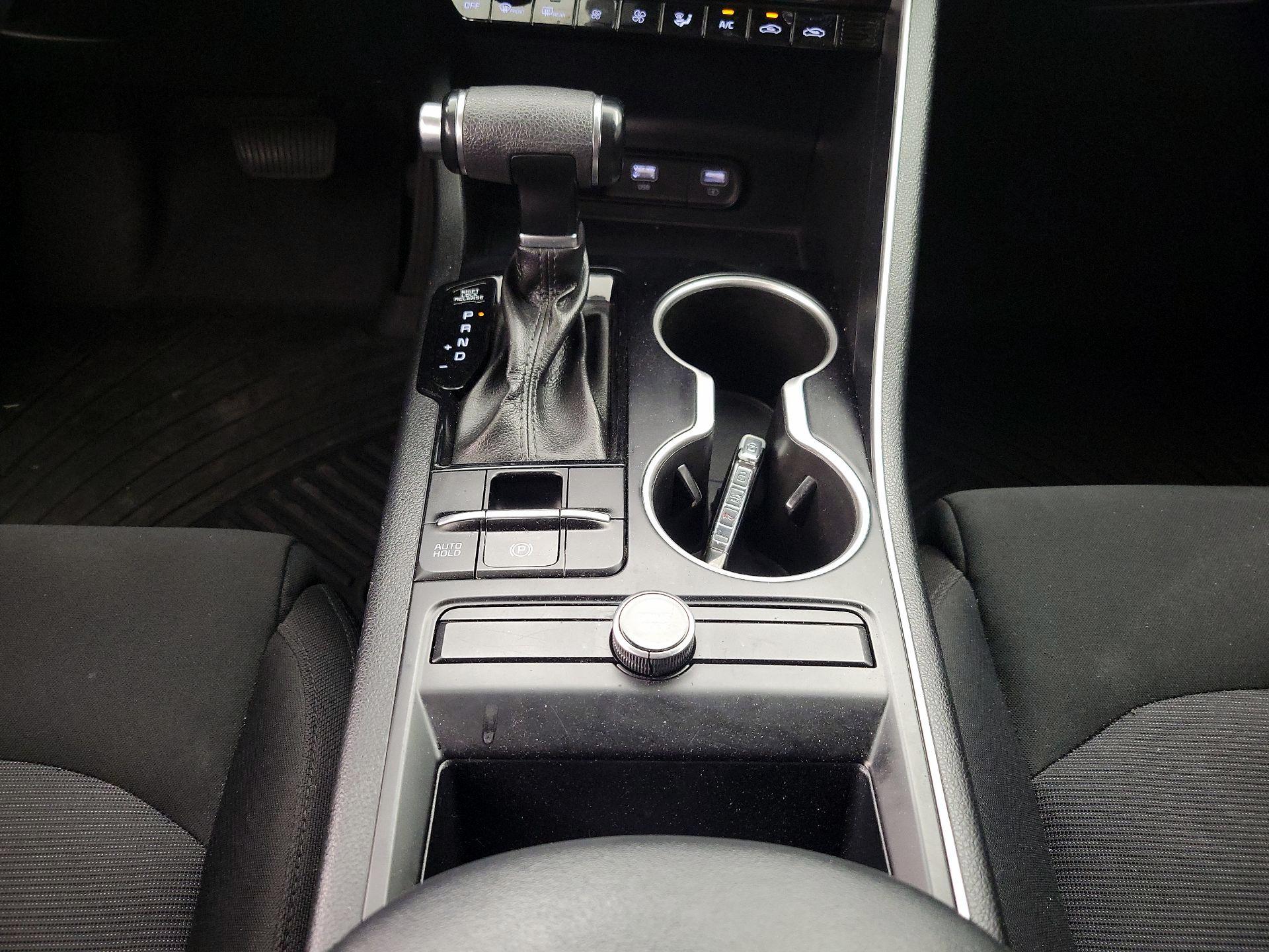 Thumbnail: 2021 Kia K5 - 17