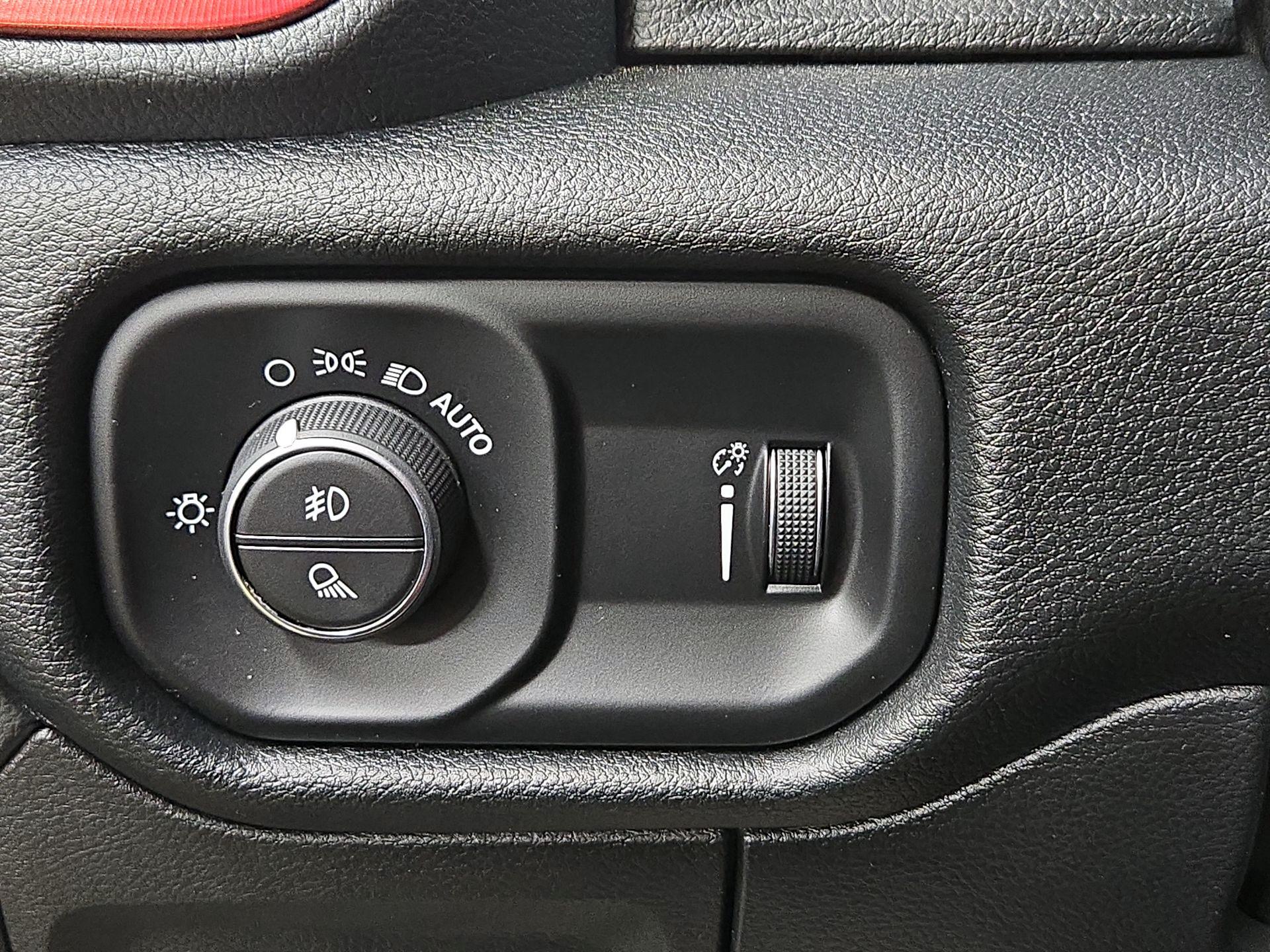 Thumbnail: 2022 RAM 1500 - 13