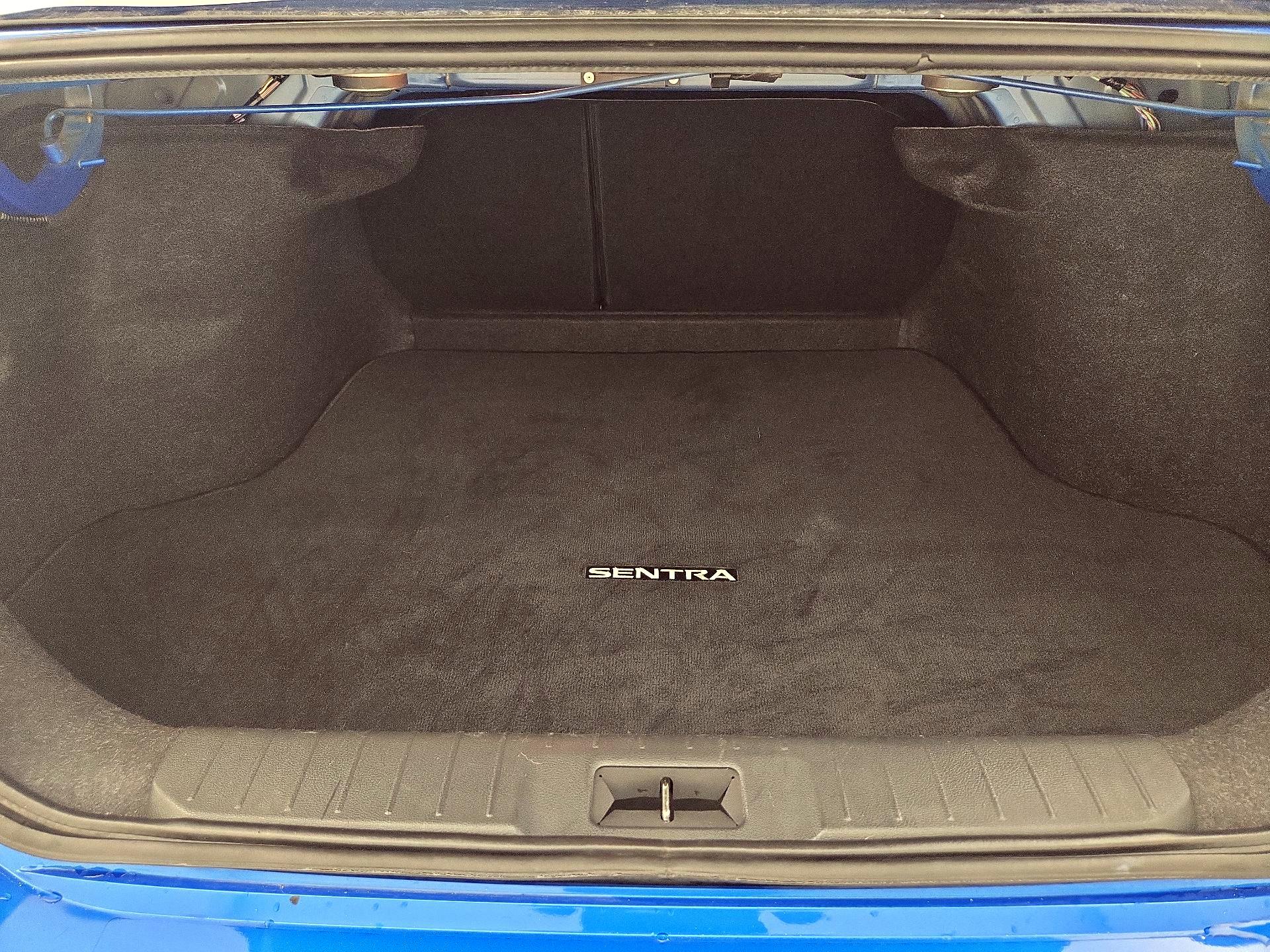 Thumbnail: 2022 Nissan Sentra - 19