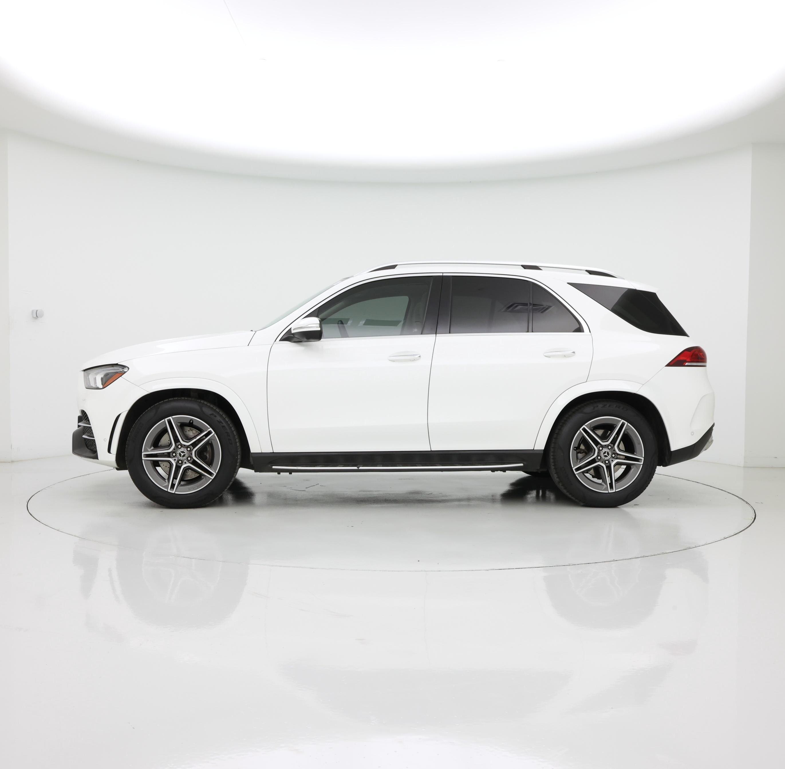 Thumbnail: 2020 Mercedes-Benz GLE - 3