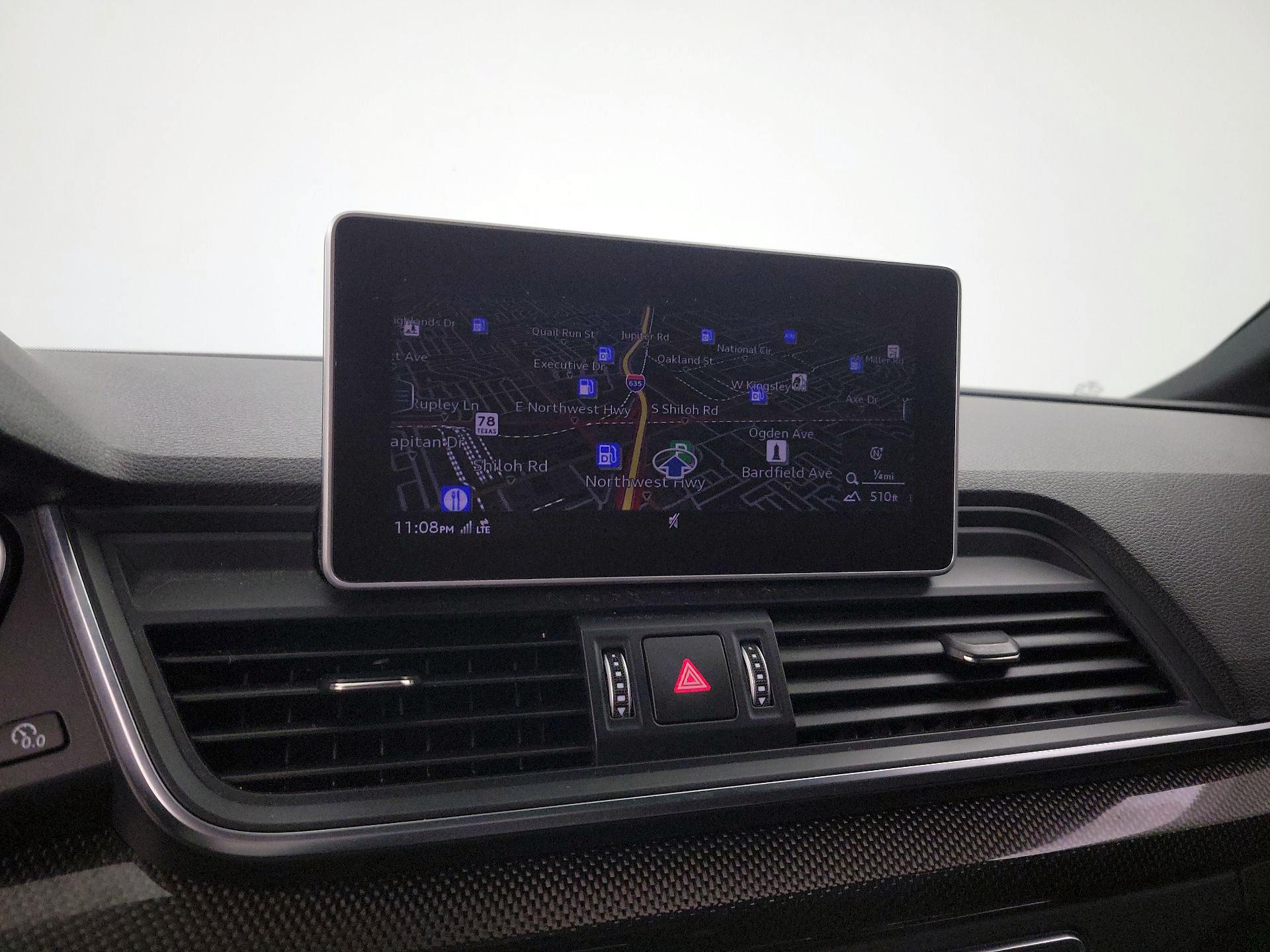 Thumbnail: 2019 Audi SQ5 - 14