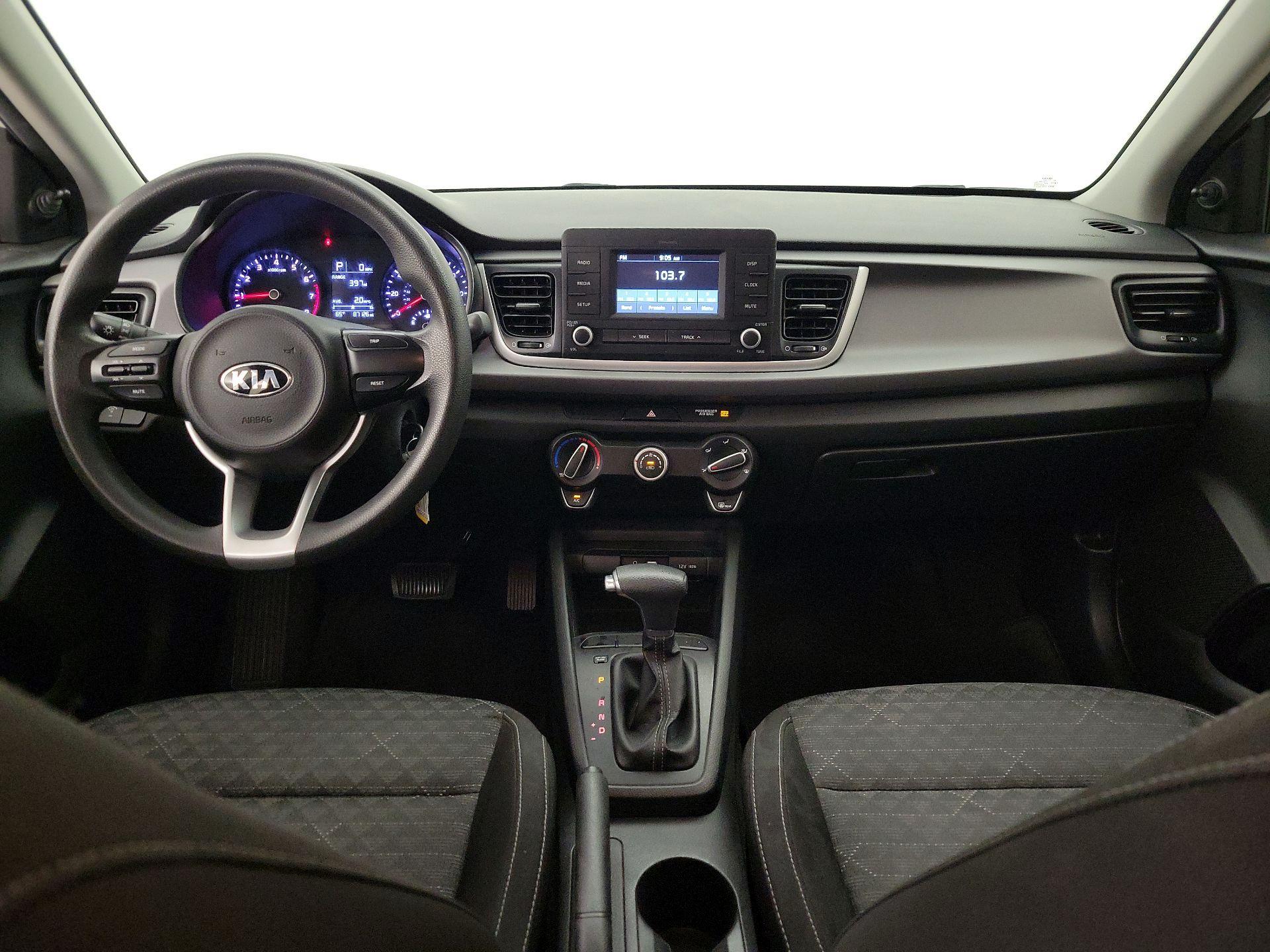 Thumbnail: 2018 Kia Rio - 9