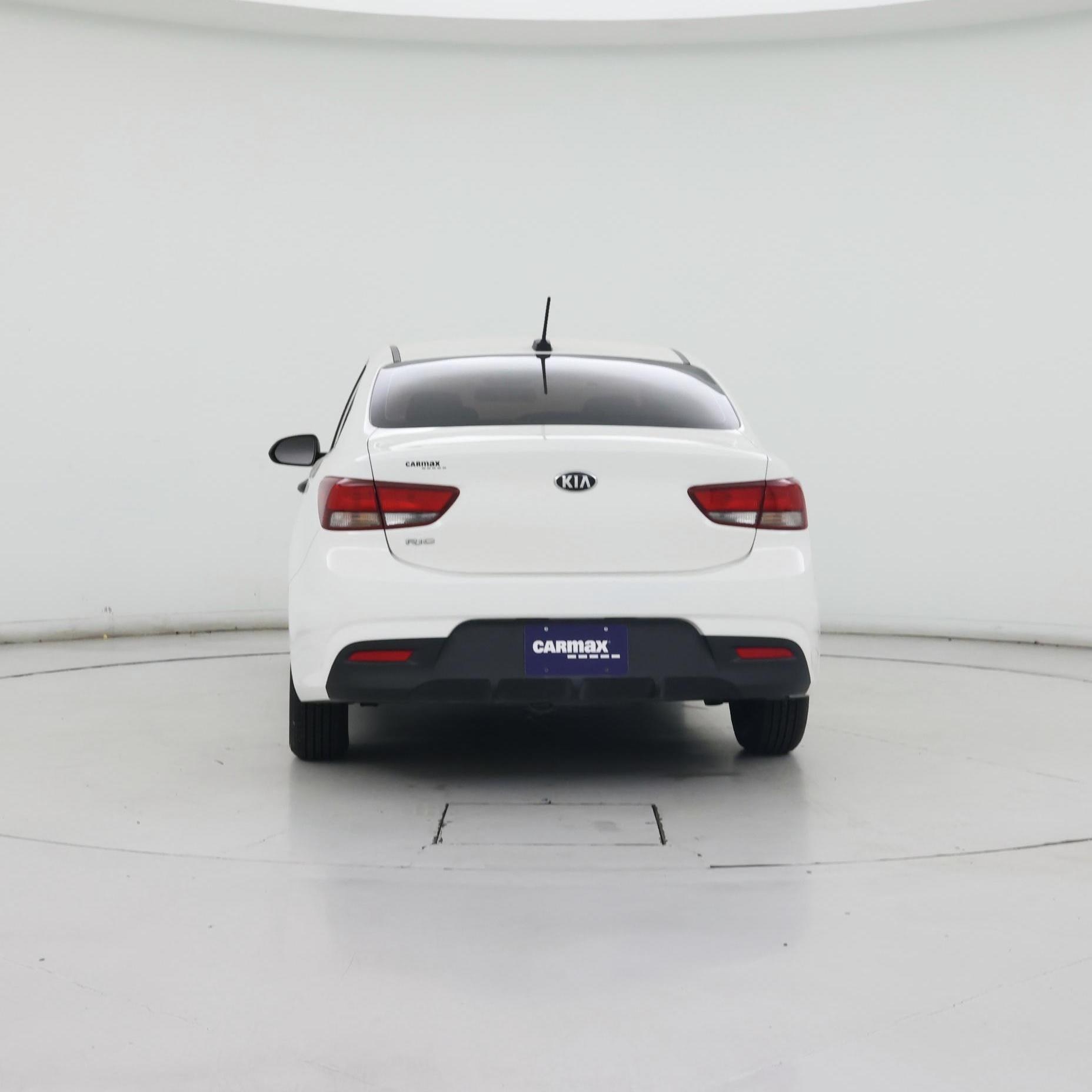 Thumbnail: 2018 Kia Rio - 6