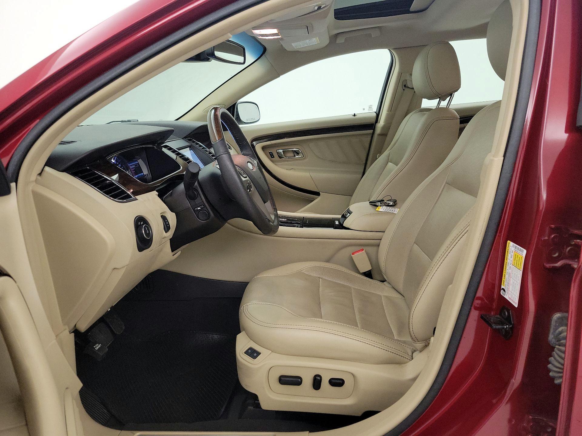 Thumbnail: 2018 Ford Taurus - 11