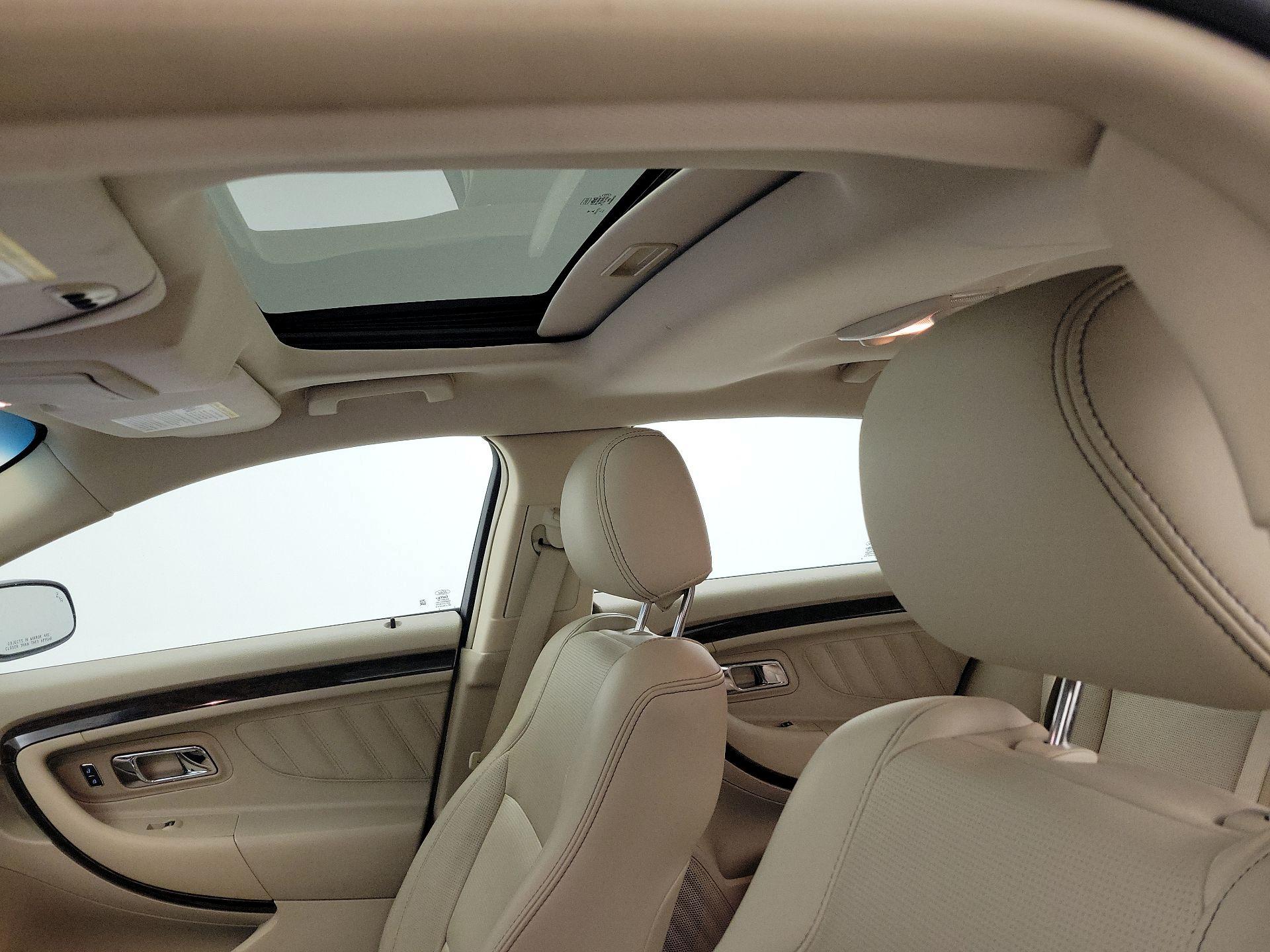 Thumbnail: 2018 Ford Taurus - 18