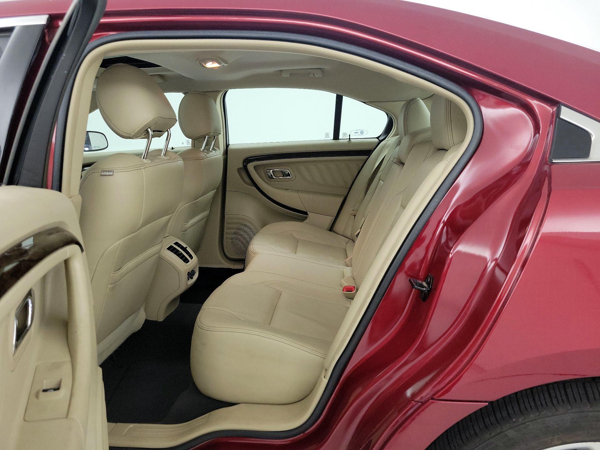 Thumbnail: 2018 Ford Taurus - 19