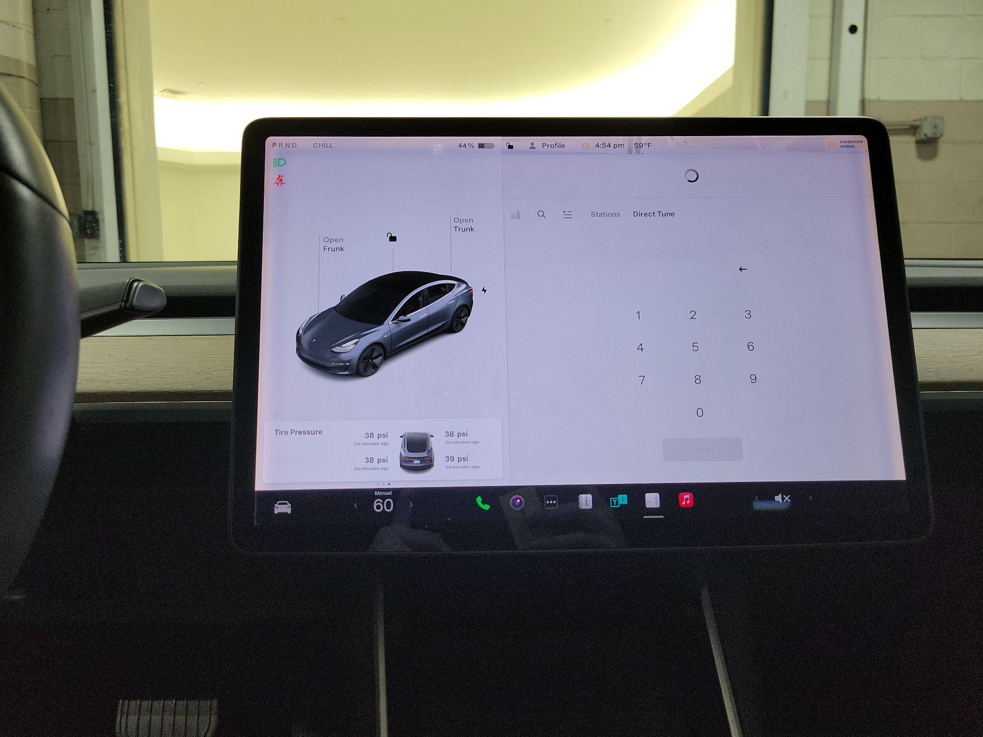 Thumbnail: 2020 Tesla Model 3 - 14