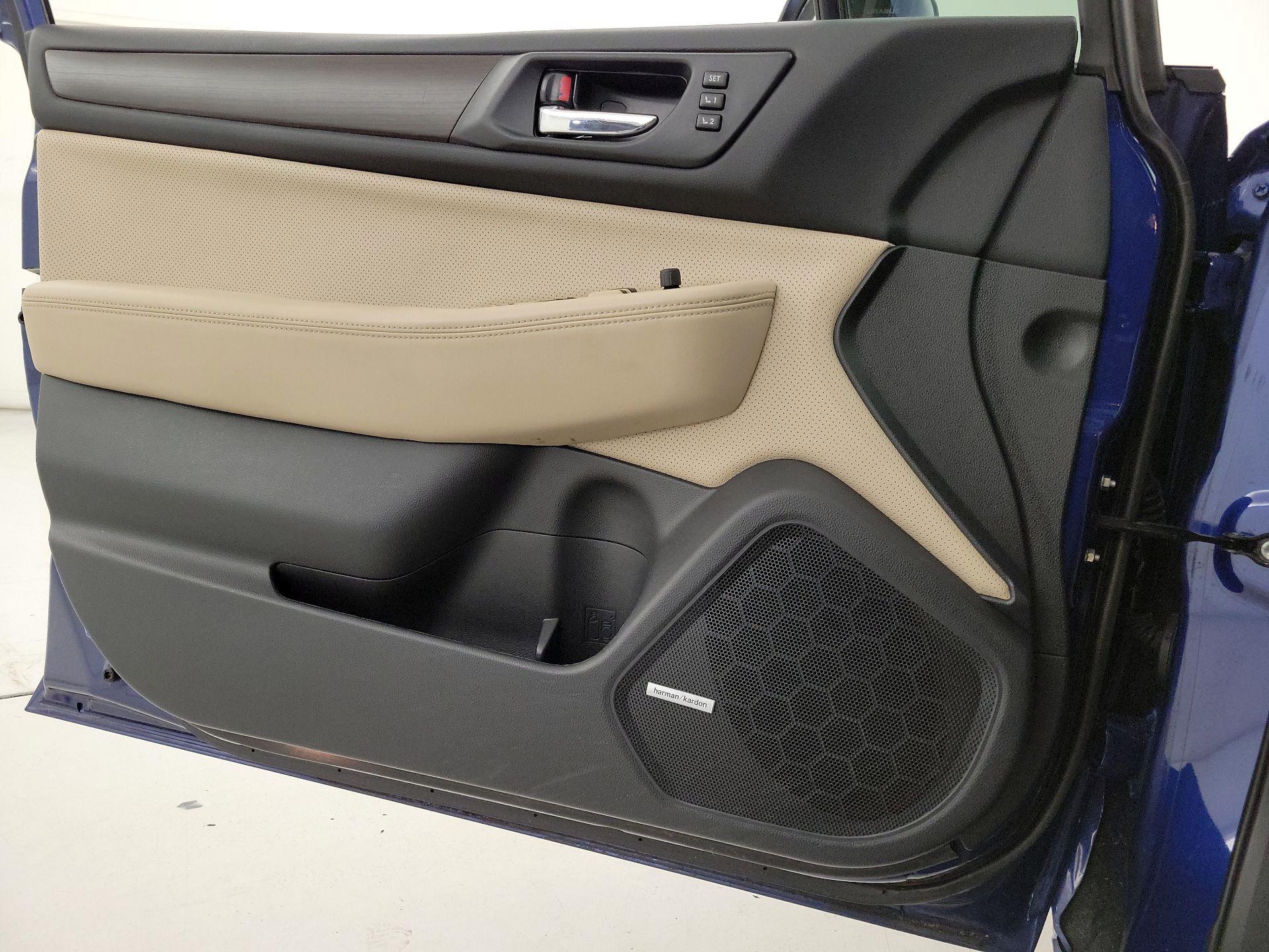 Thumbnail: 2015 Subaru Legacy - 12