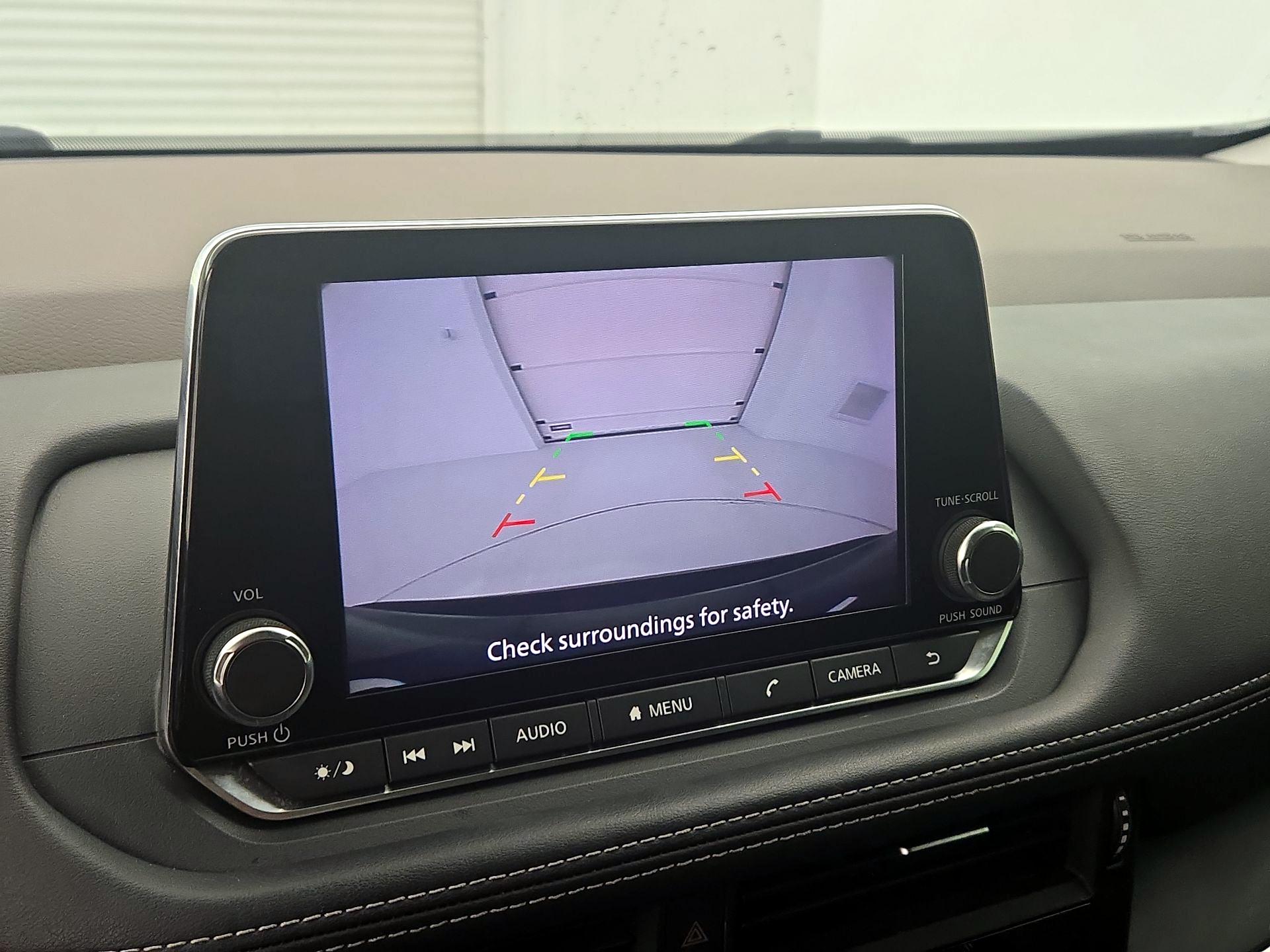 Thumbnail: 2022 Nissan Rogue - 14