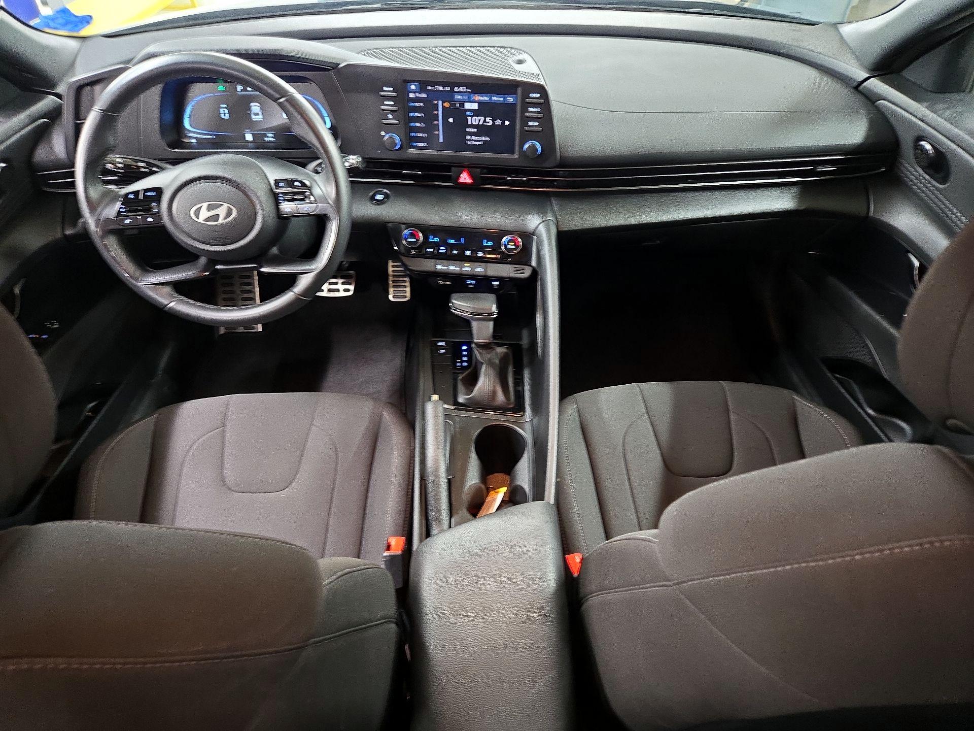 Thumbnail: 2025 Hyundai Elantra - 9