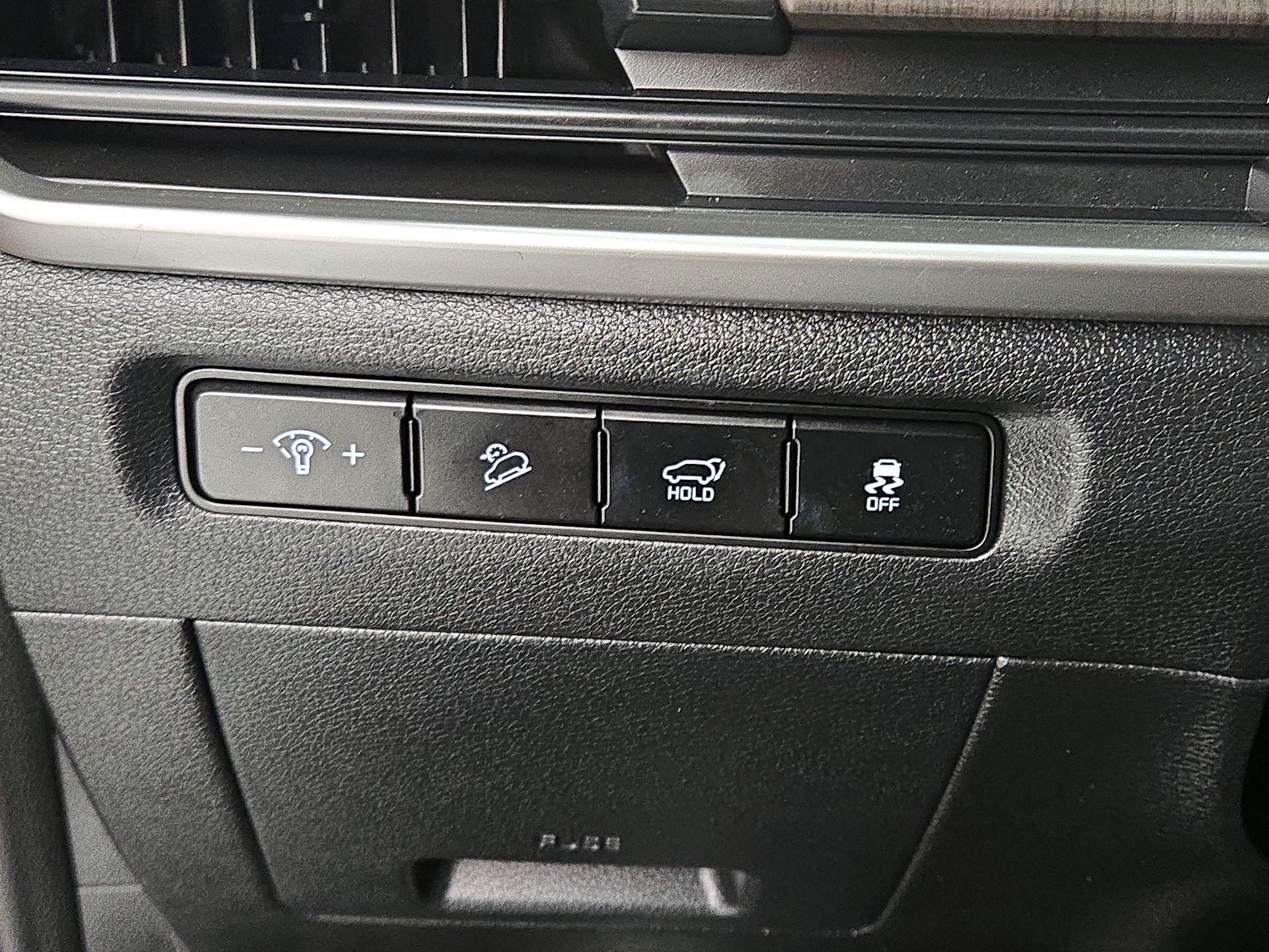 Thumbnail: 2023 Kia Telluride - 13