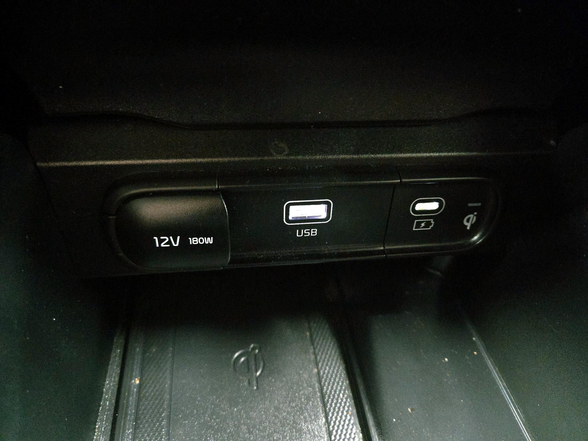 Thumbnail: 2023 Kia Telluride - 19