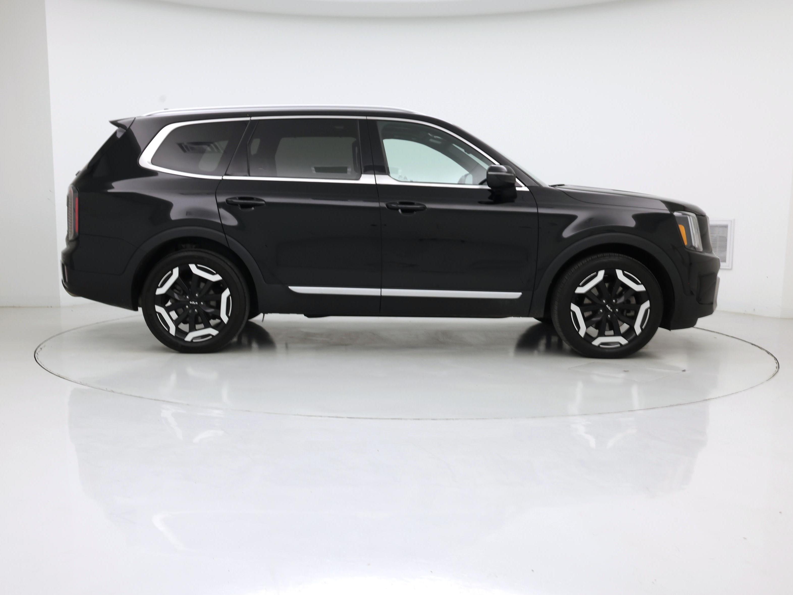 Thumbnail: 2023 Kia Telluride - 7