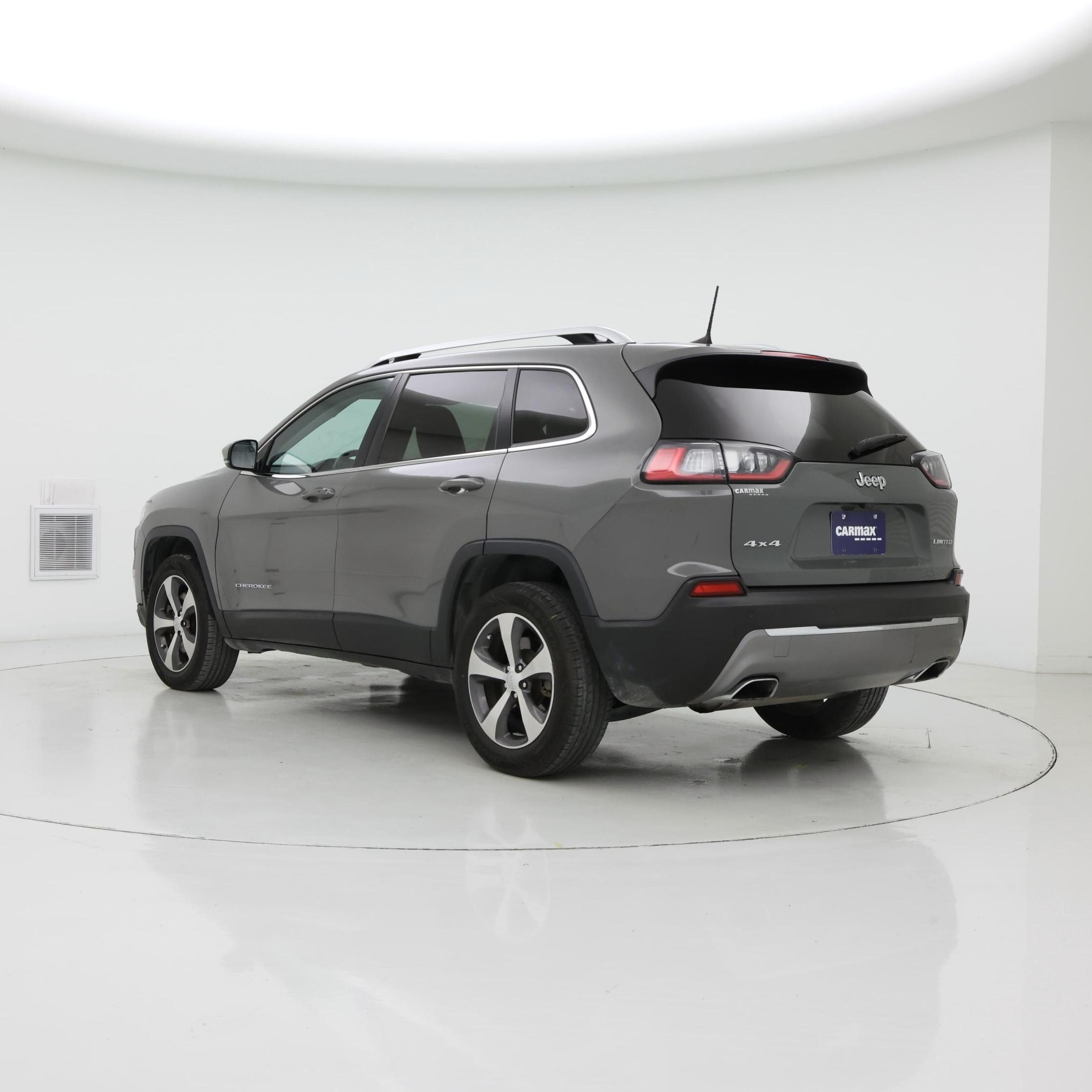 Thumbnail: 2020 Jeep Cherokee - 2