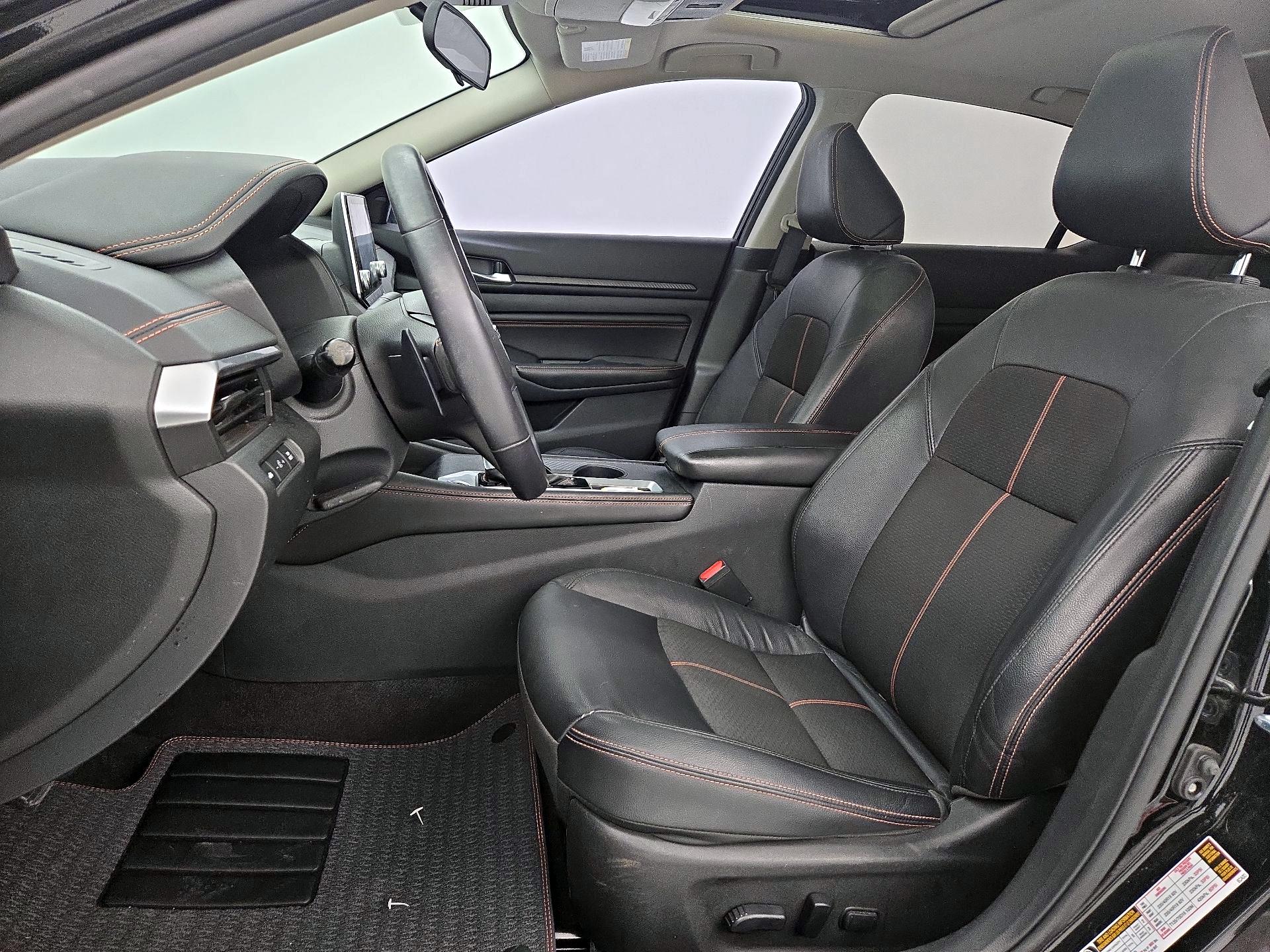 Thumbnail: 2022 Nissan Altima - 11