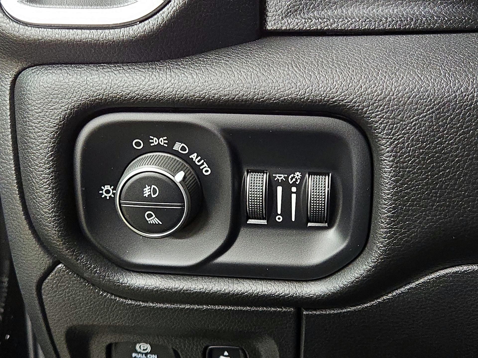 Thumbnail: 2023 RAM 1500 - 13