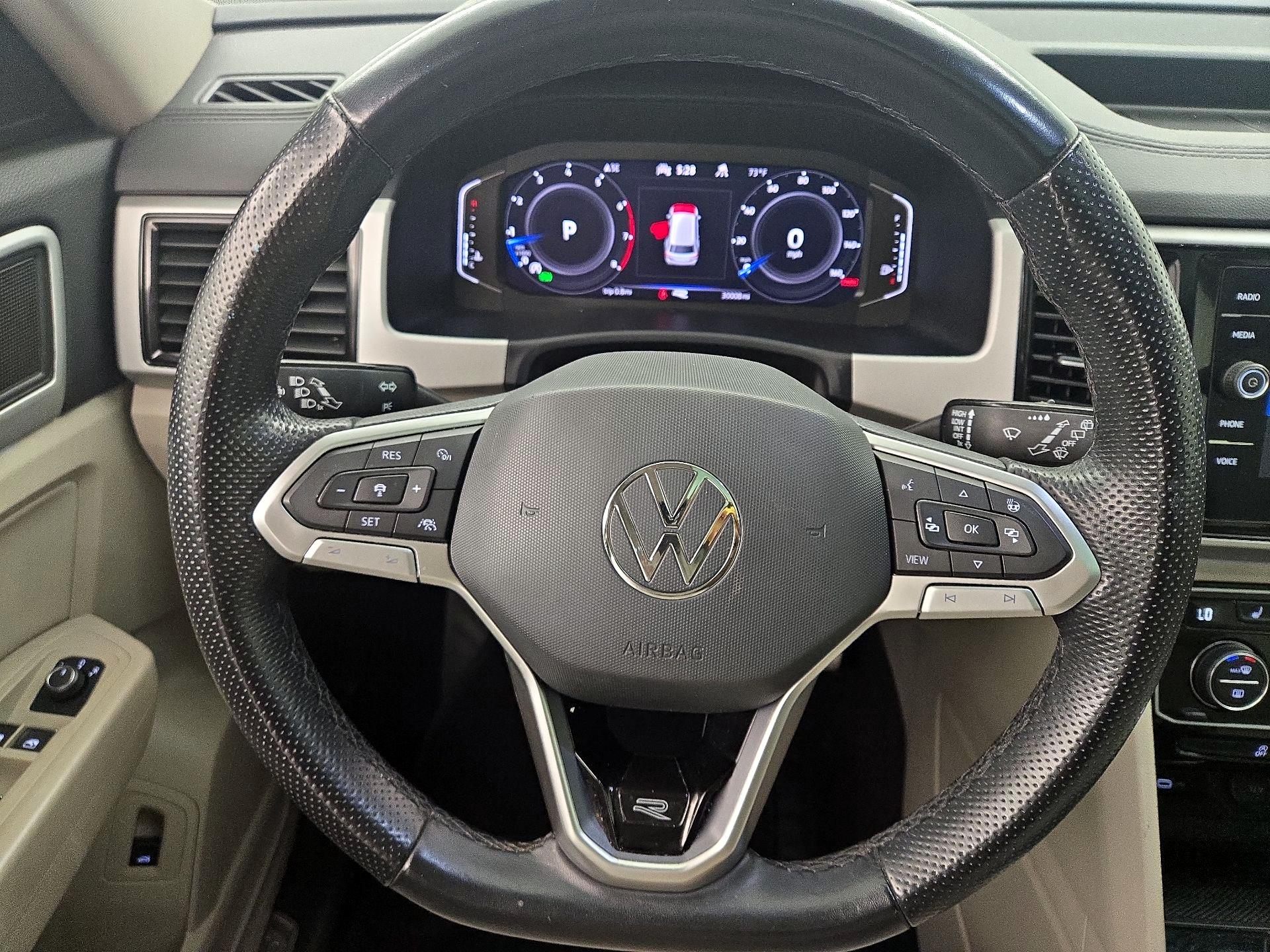 Thumbnail: 2022 Volkswagen Atlas - 10