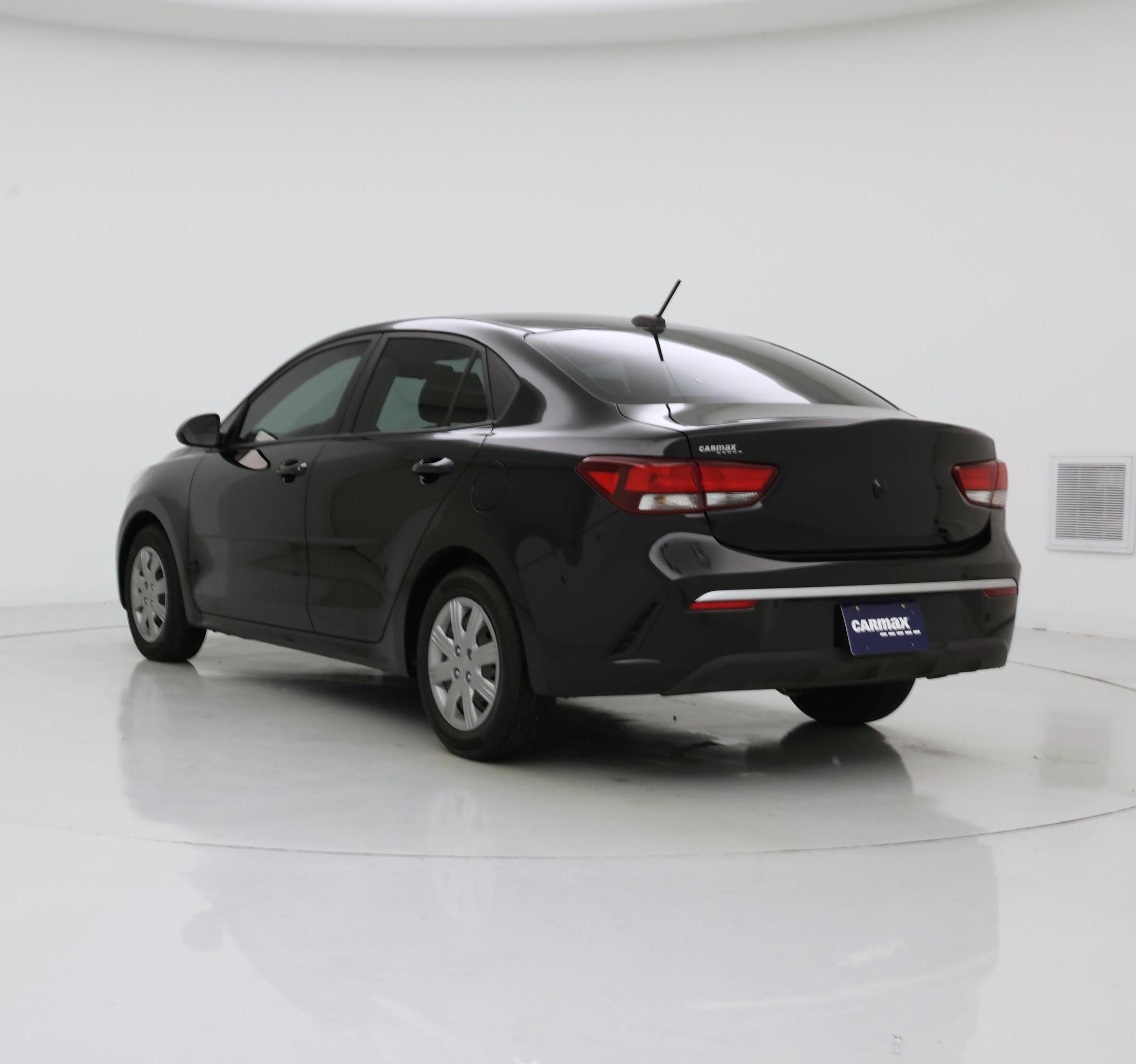 Thumbnail: 2022 Kia Rio - 2