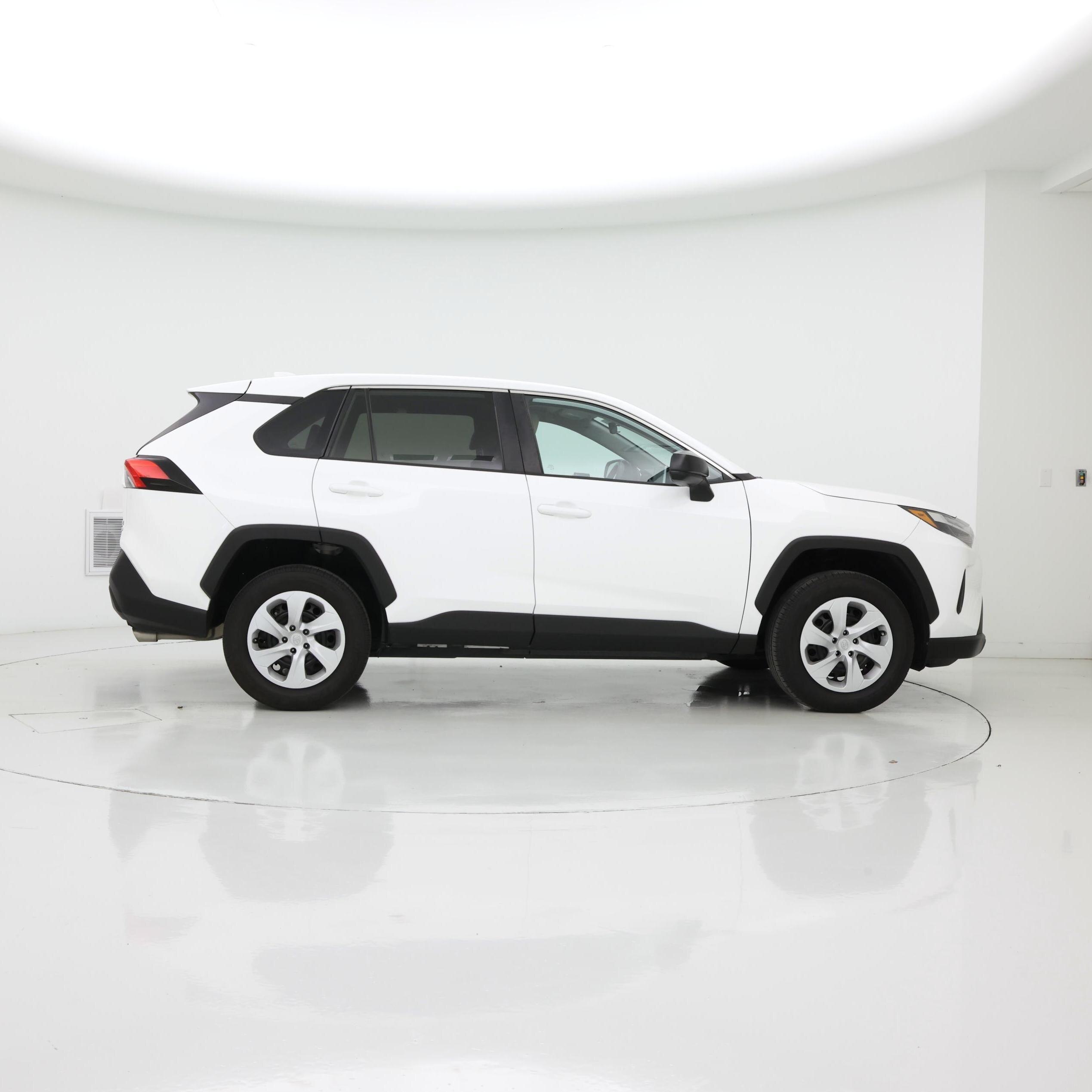 Thumbnail: 2024 Toyota RAV4 - 7