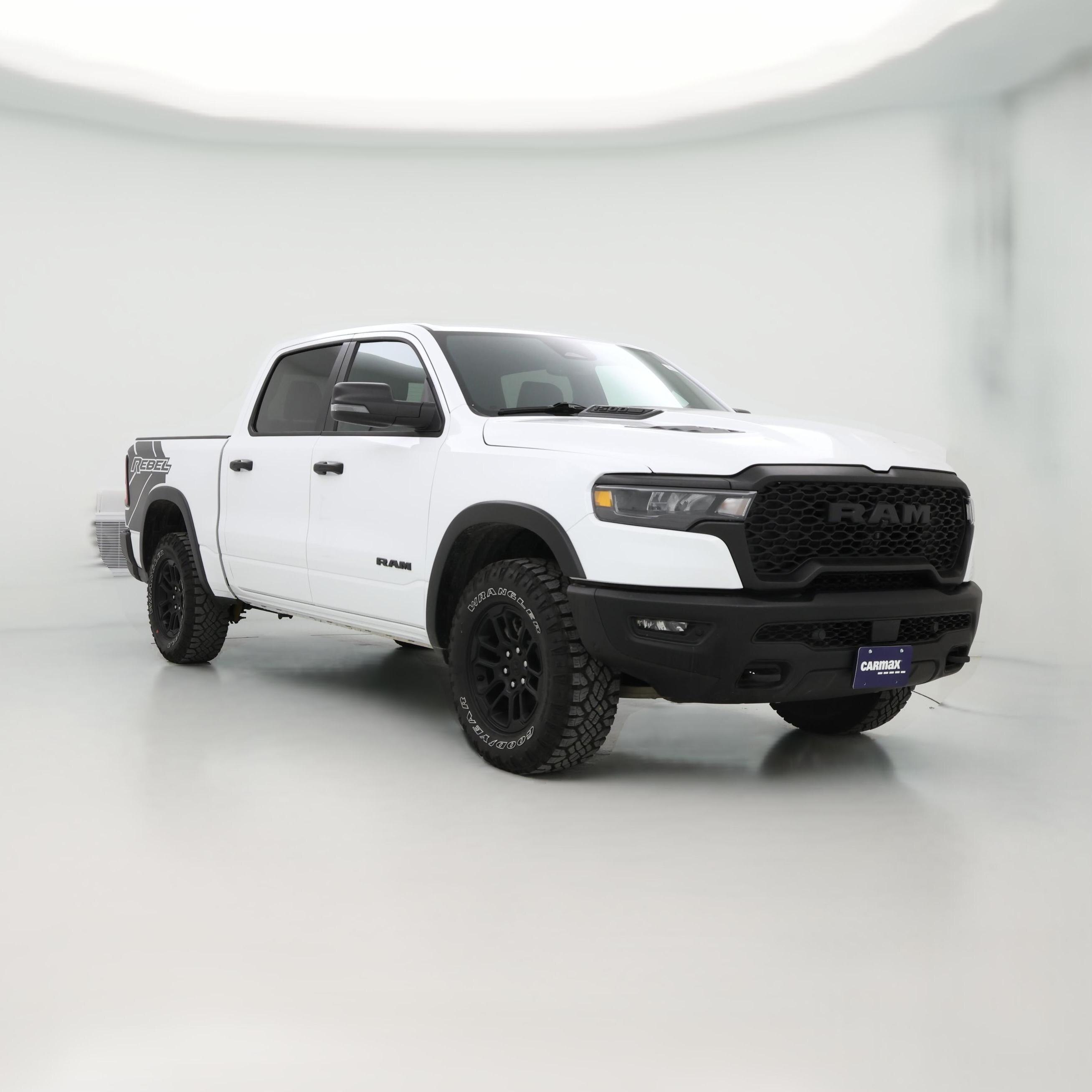 Thumbnail: 2025 RAM 1500 - 1