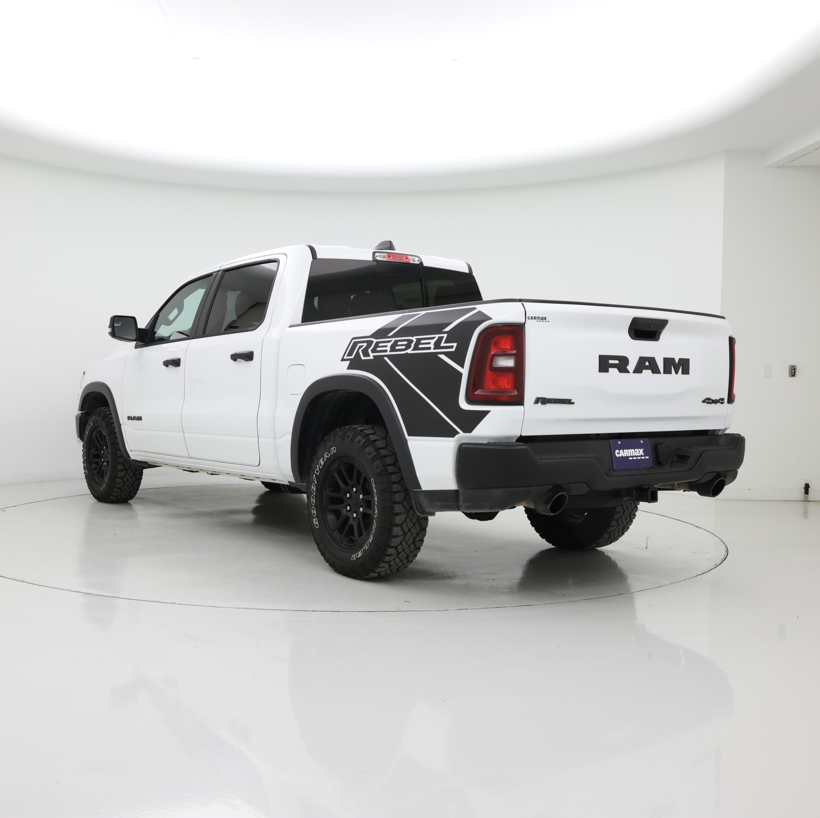 Thumbnail: 2025 RAM 1500 - 2