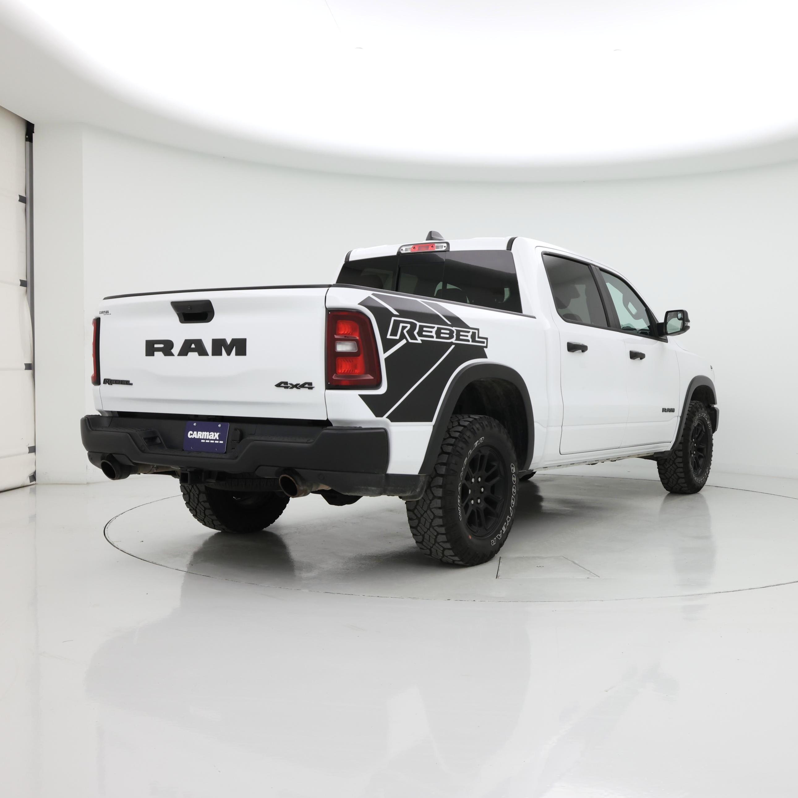 Thumbnail: 2025 RAM 1500 - 8