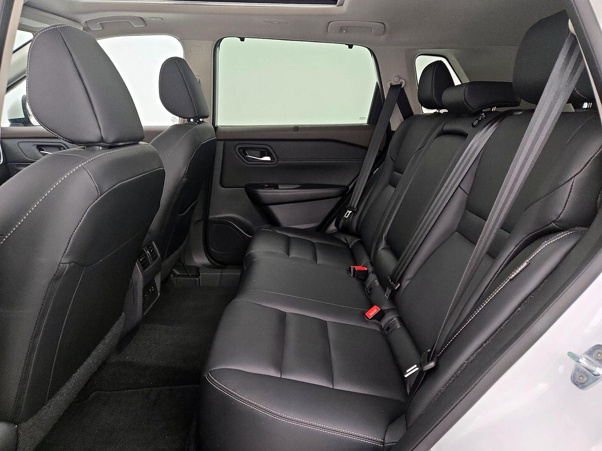 Thumbnail: 2023 Nissan Rogue - 20