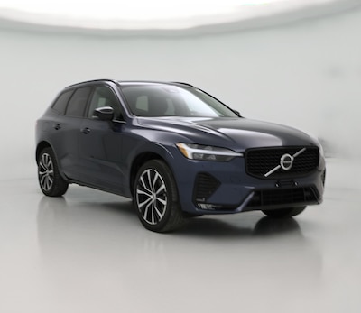 2024 Volvo XC60 B5 Plus Dark Theme