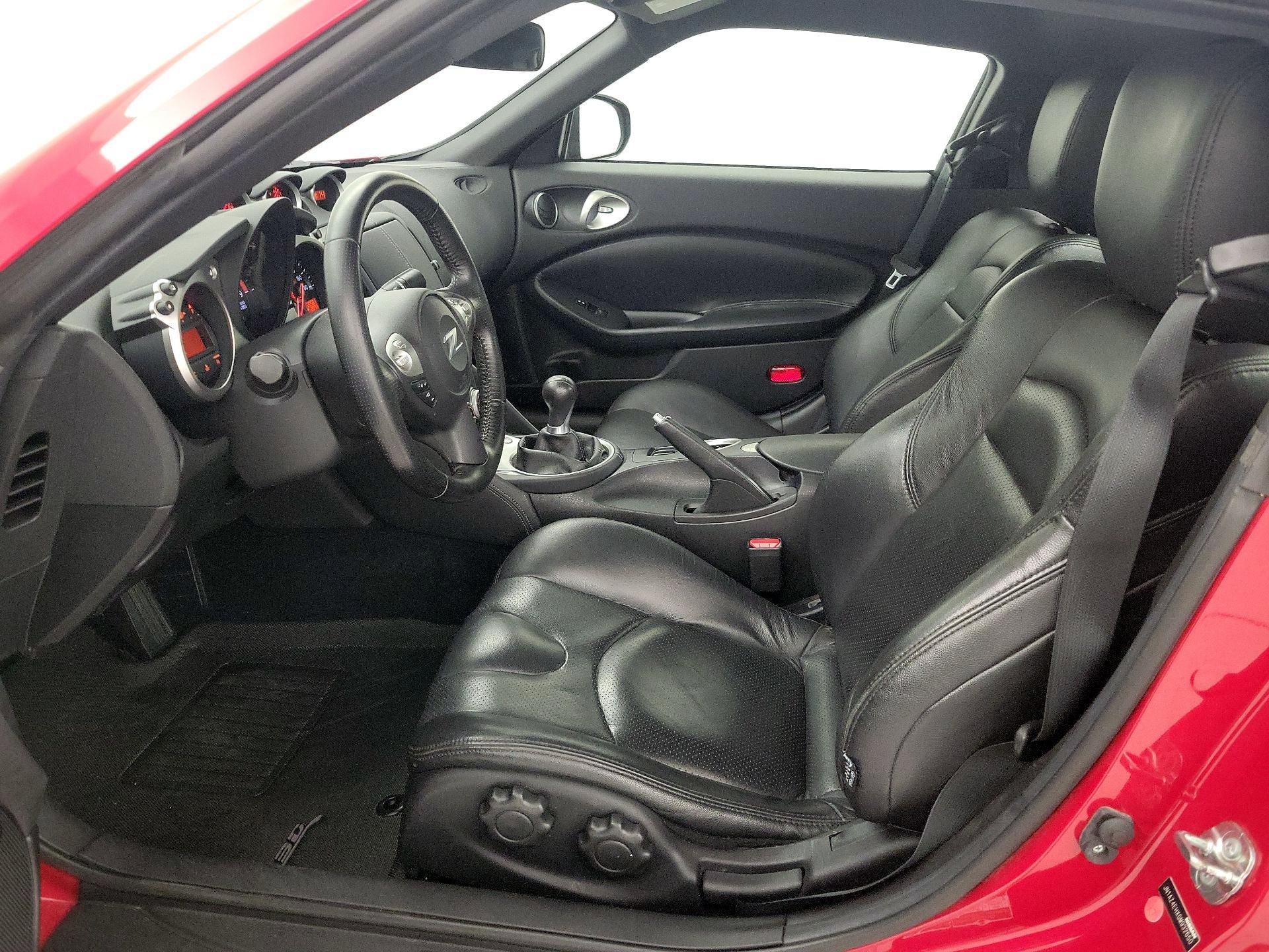 Thumbnail: 2016 Nissan Z - 11