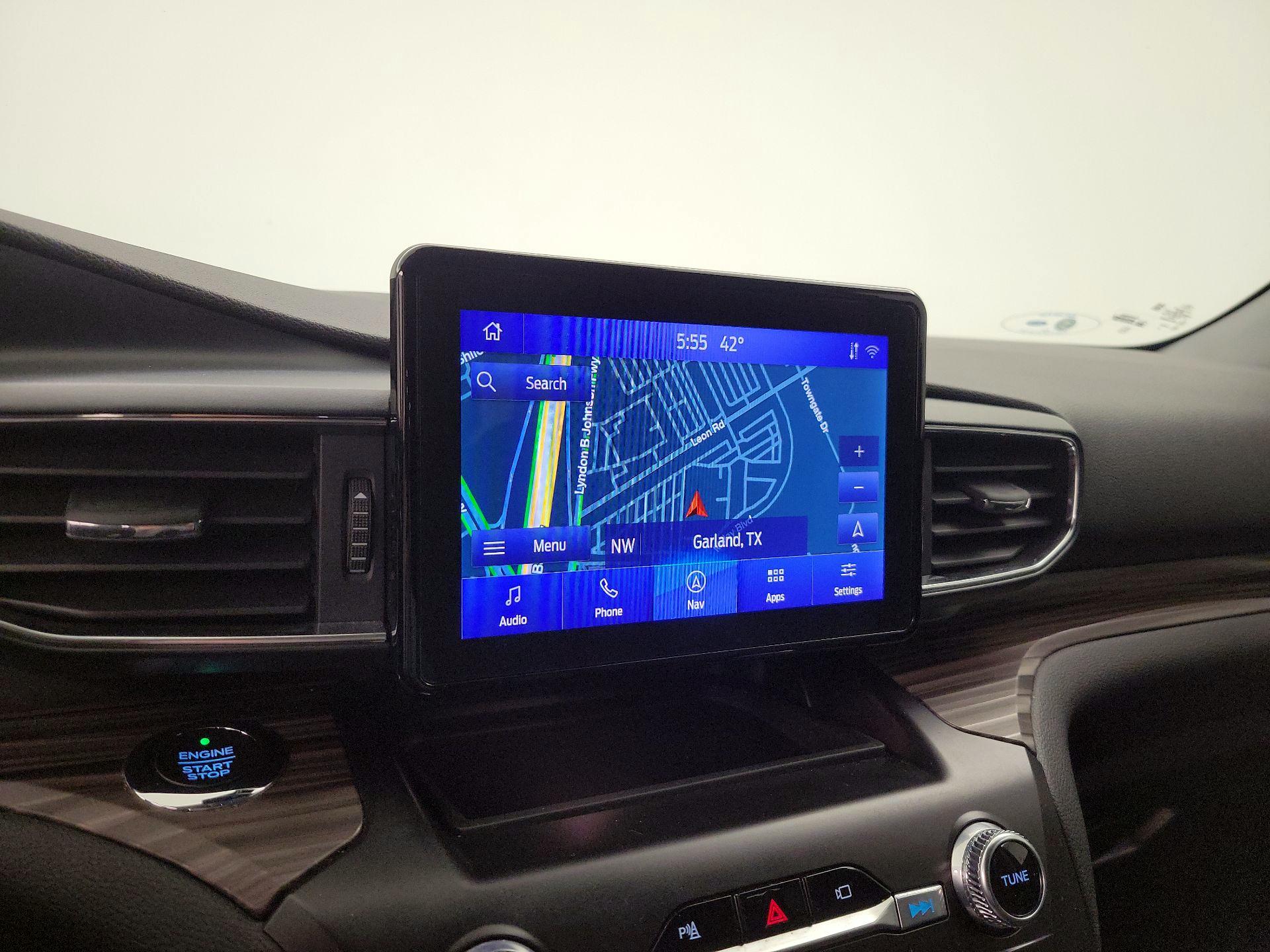 Thumbnail: 2020 Ford Explorer - 14