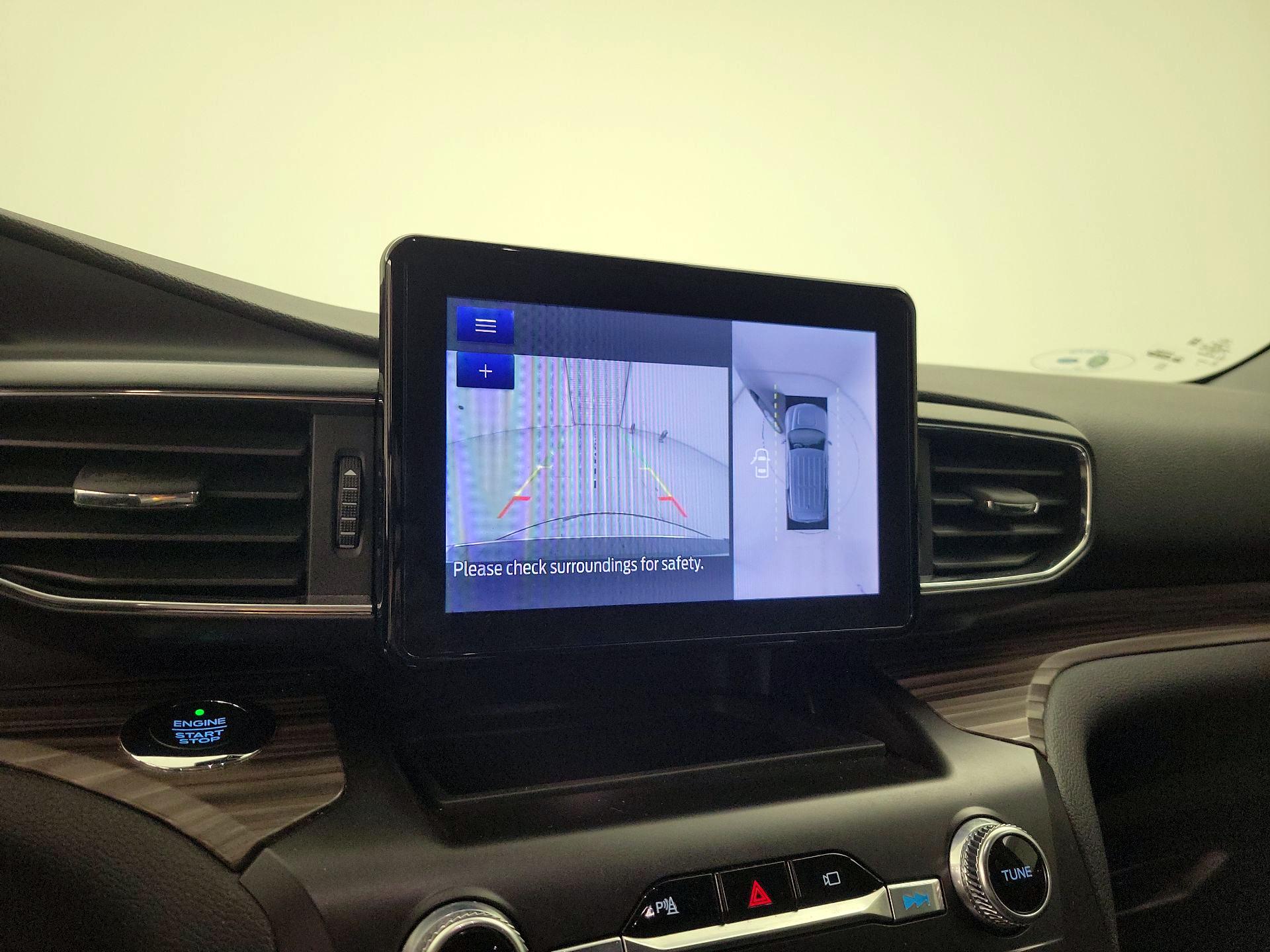 Thumbnail: 2020 Ford Explorer - 15