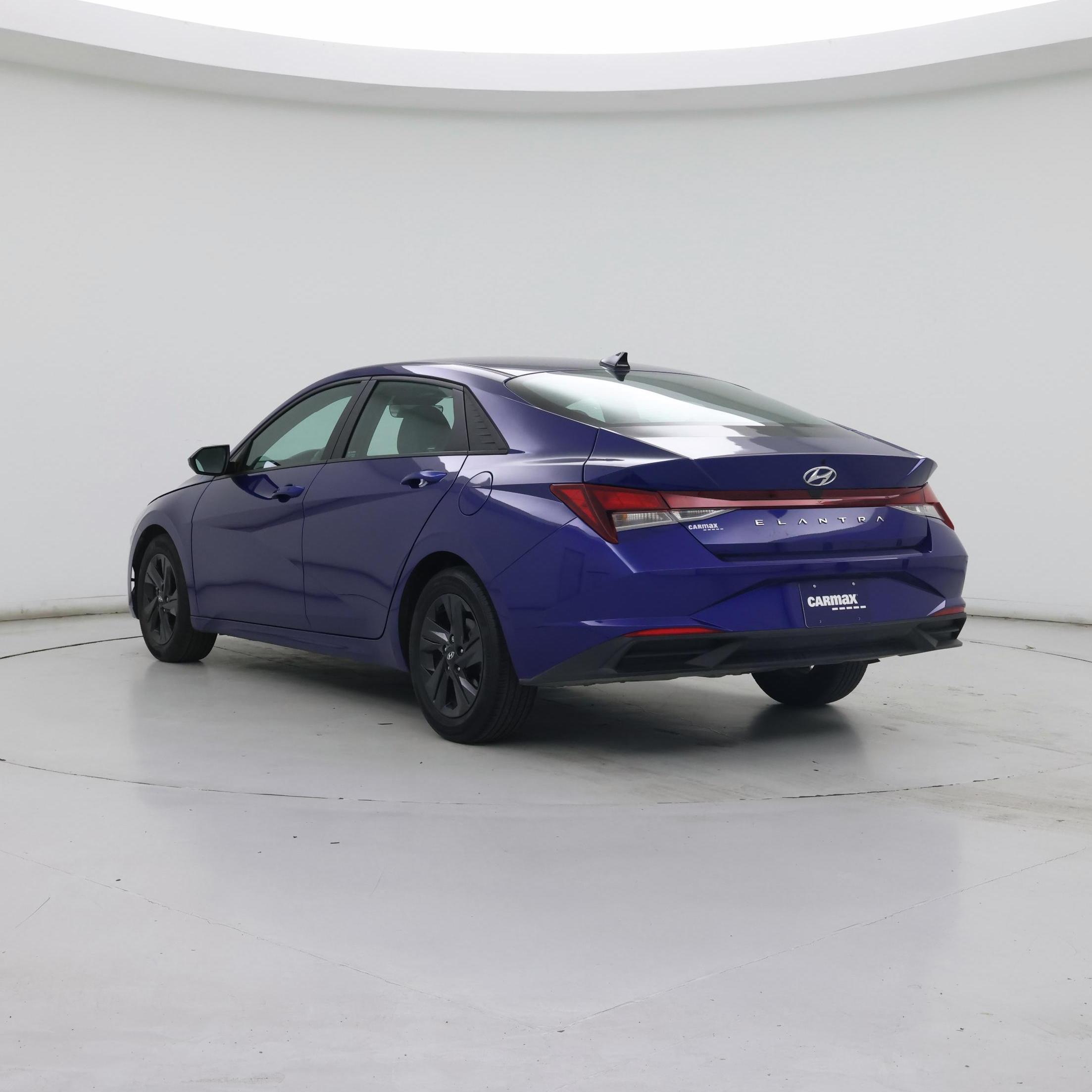 Thumbnail: 2022 Hyundai Elantra - 2