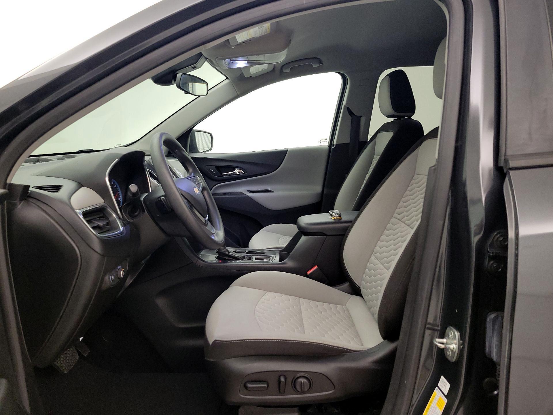 Thumbnail: 2021 Chevrolet Equinox - 11