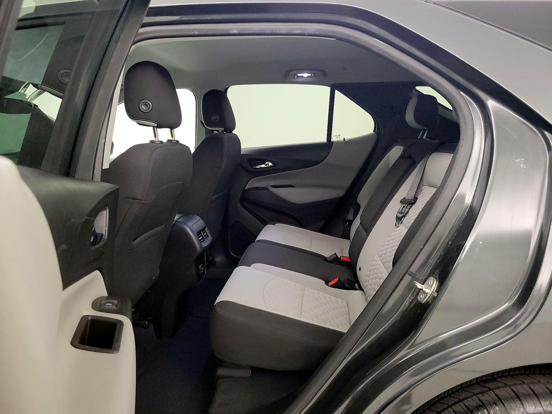 Thumbnail: 2021 Chevrolet Equinox - 18