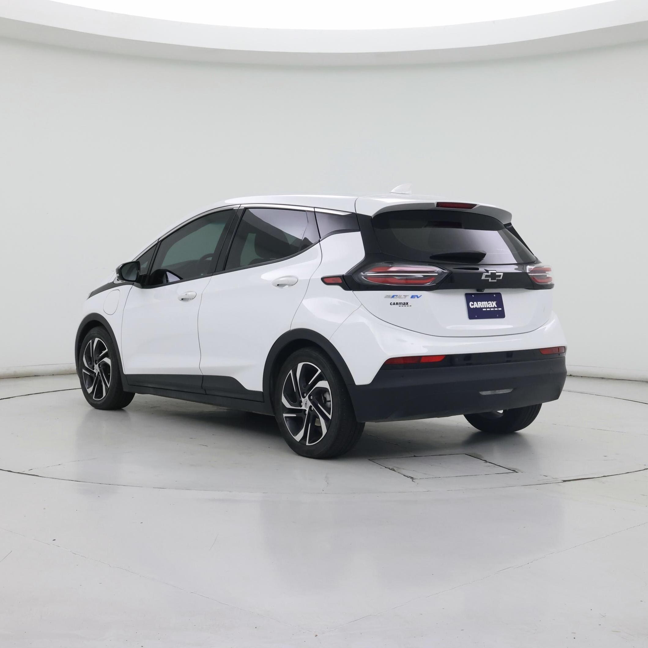 Thumbnail: 2023 Chevrolet Bolt EV - 2