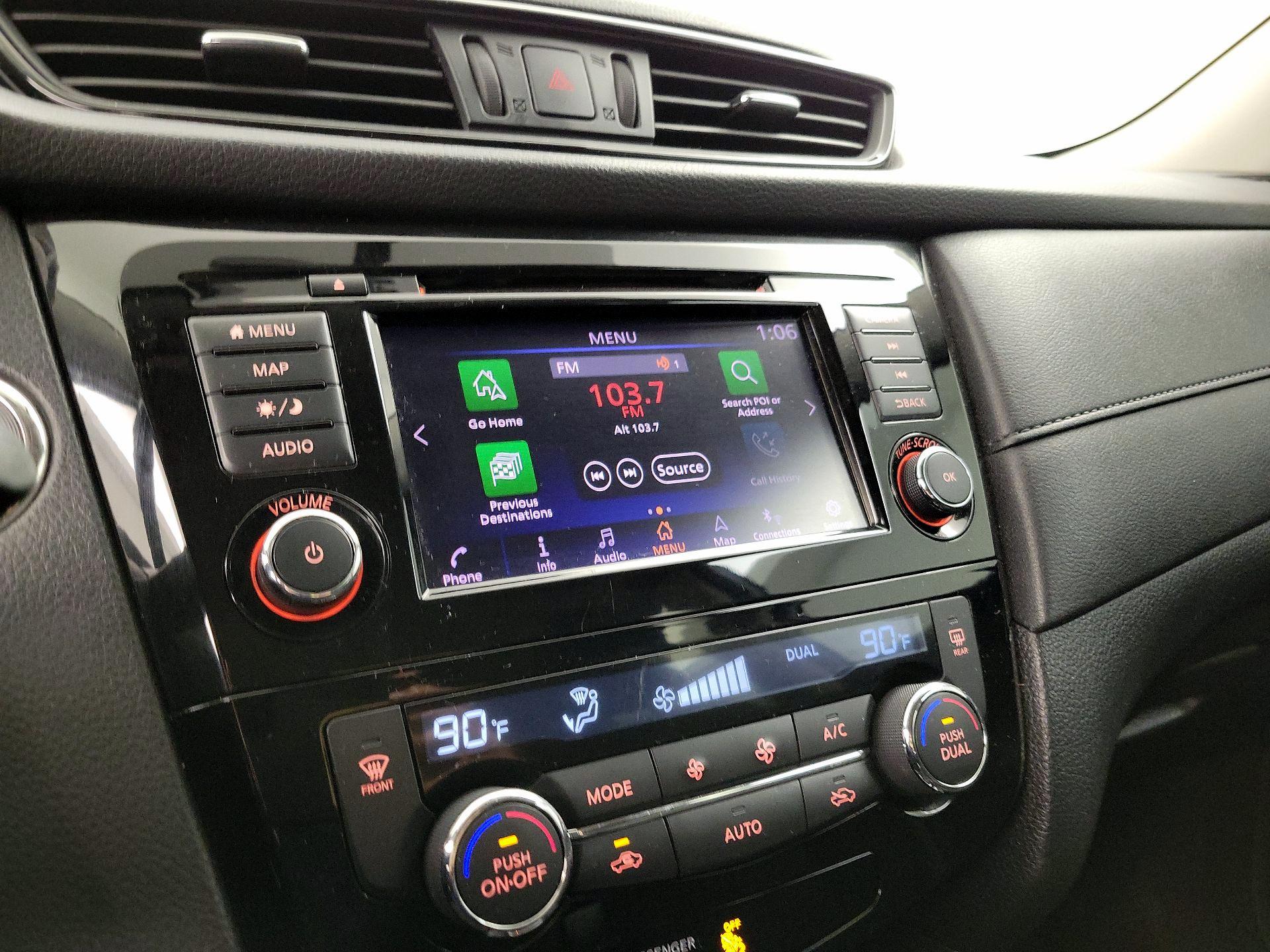 Thumbnail: 2018 Nissan Rogue - 15