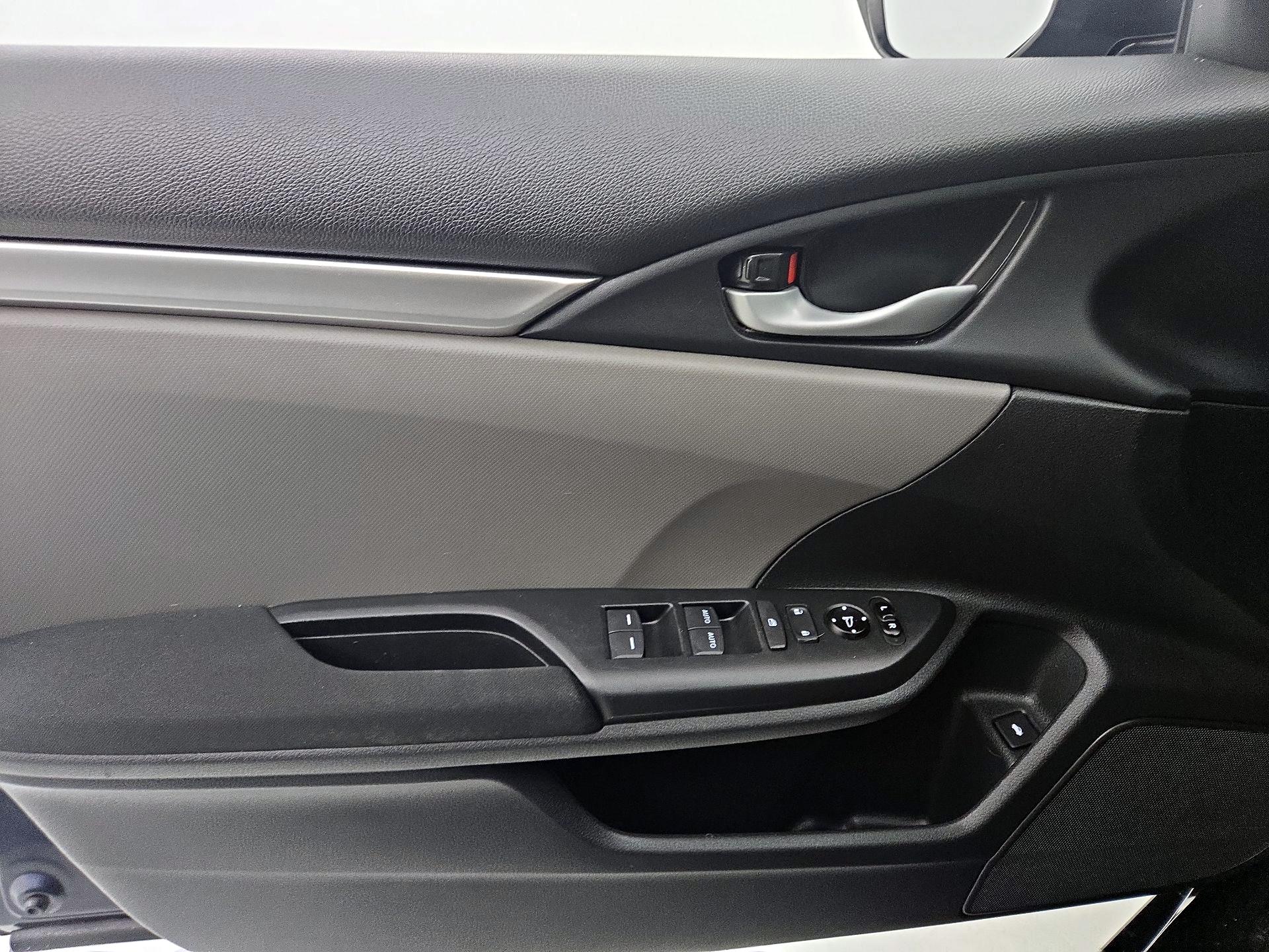 Thumbnail: 2020 Honda Civic - 12