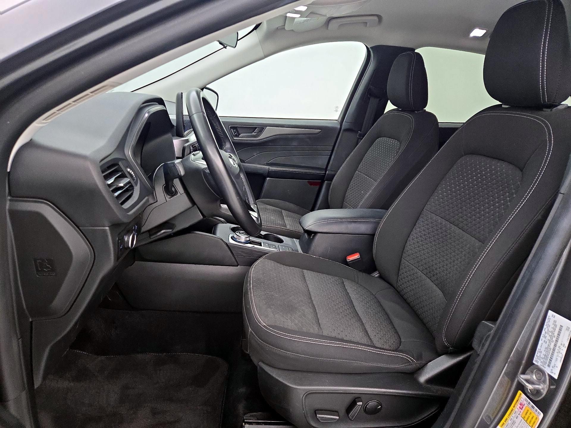 Thumbnail: 2023 Ford Escape - 11