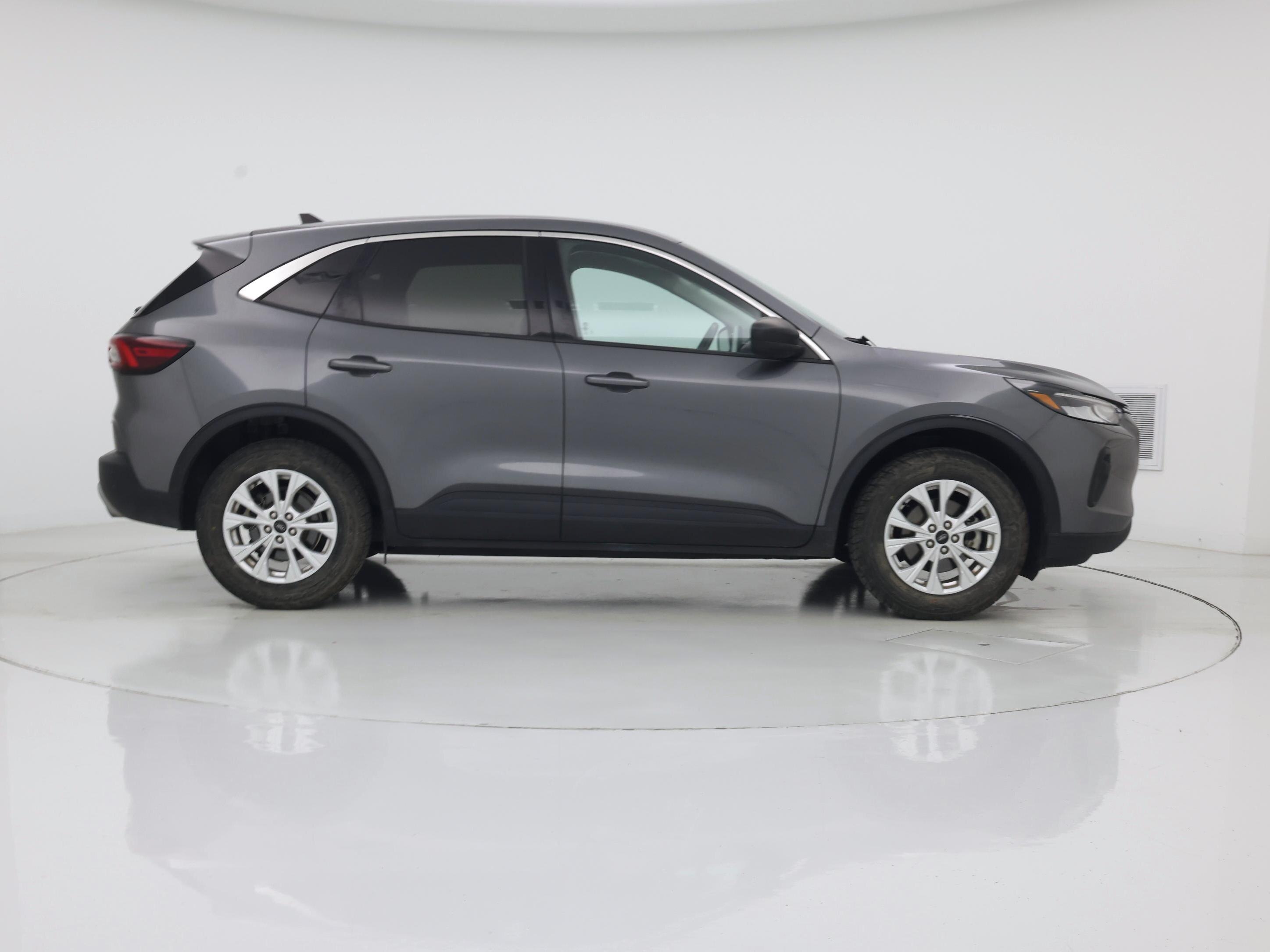 Thumbnail: 2023 Ford Escape - 7