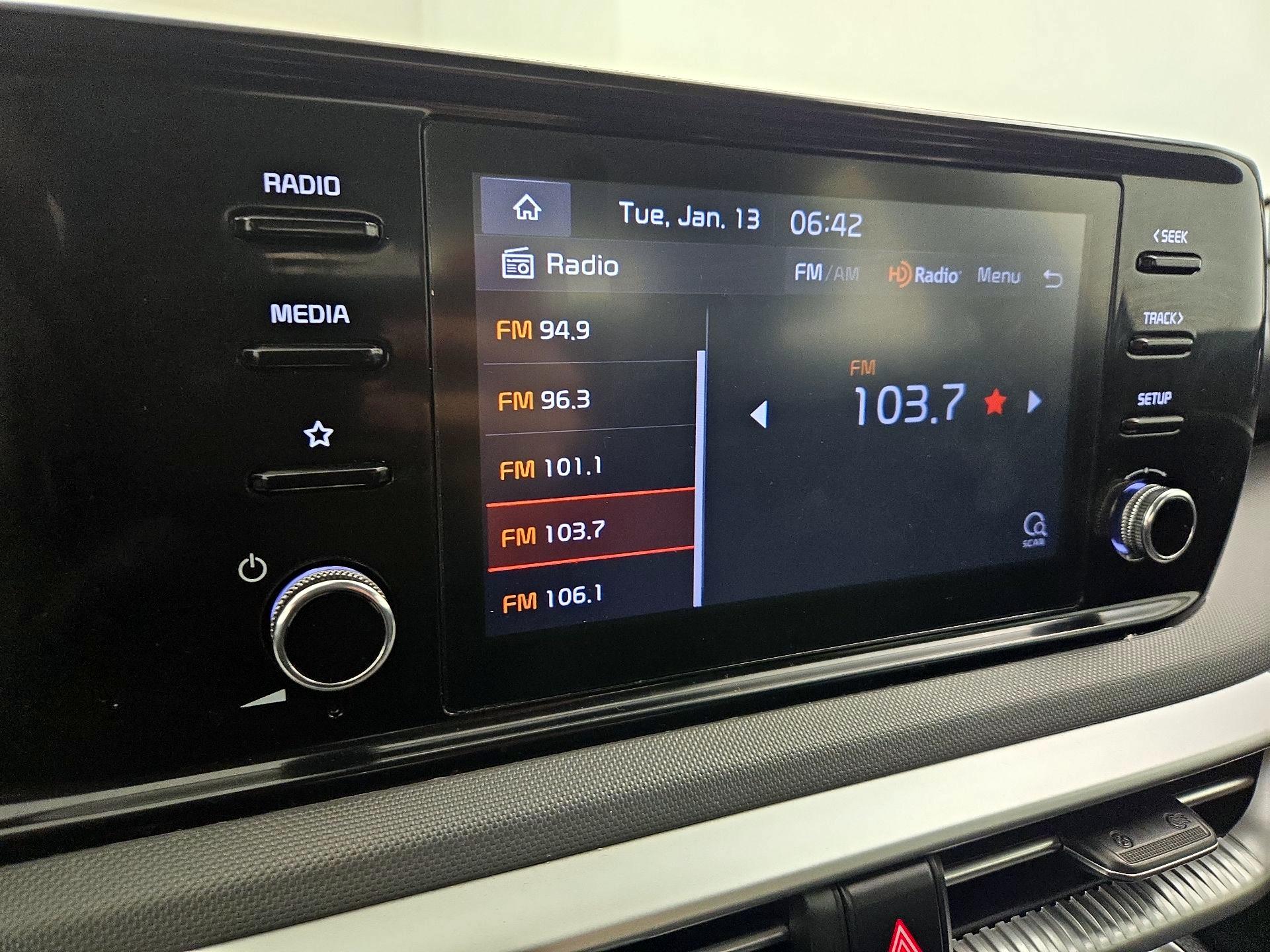 Thumbnail: 2023 Kia K5 - 14