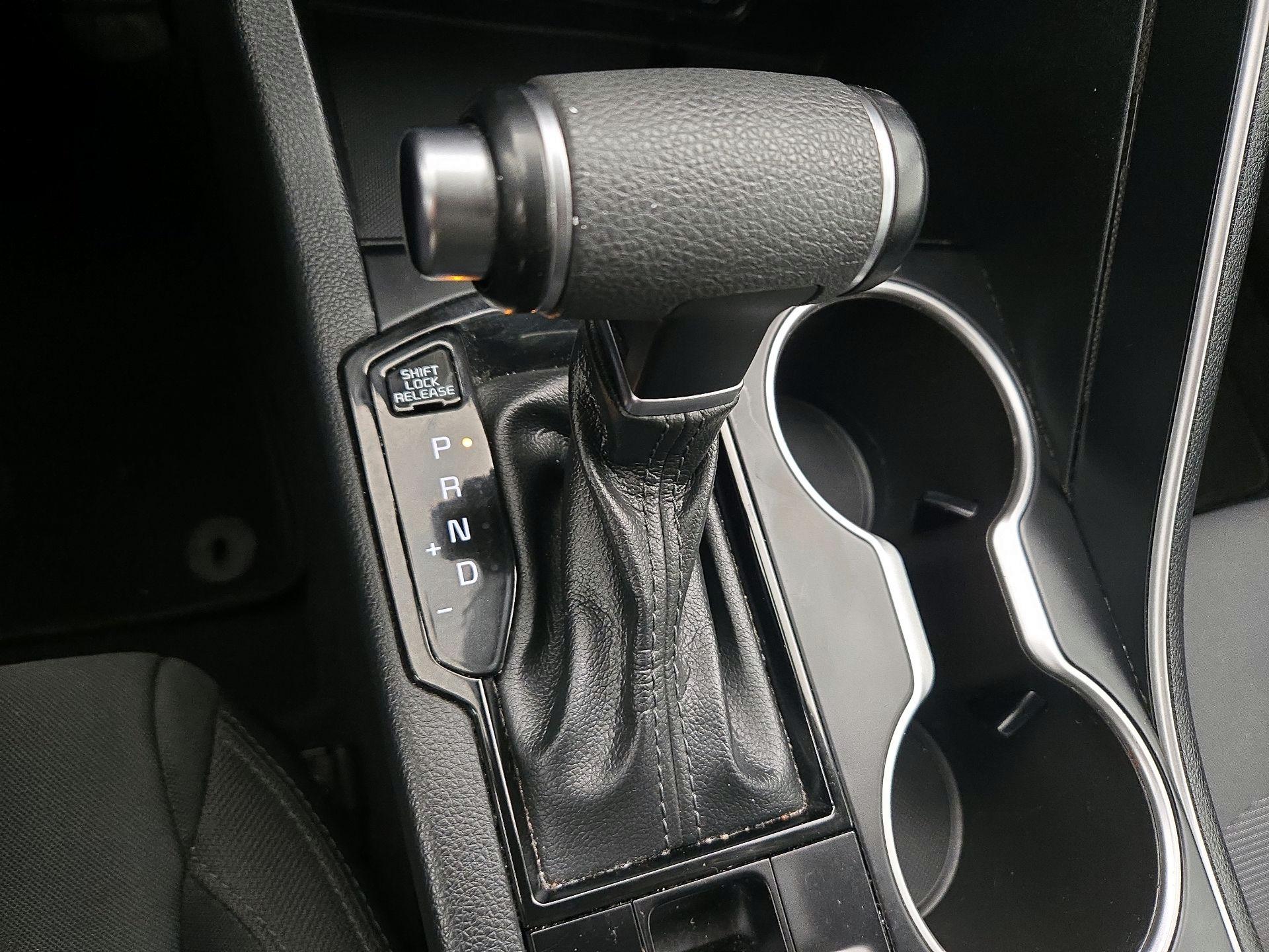 Thumbnail: 2023 Kia K5 - 16