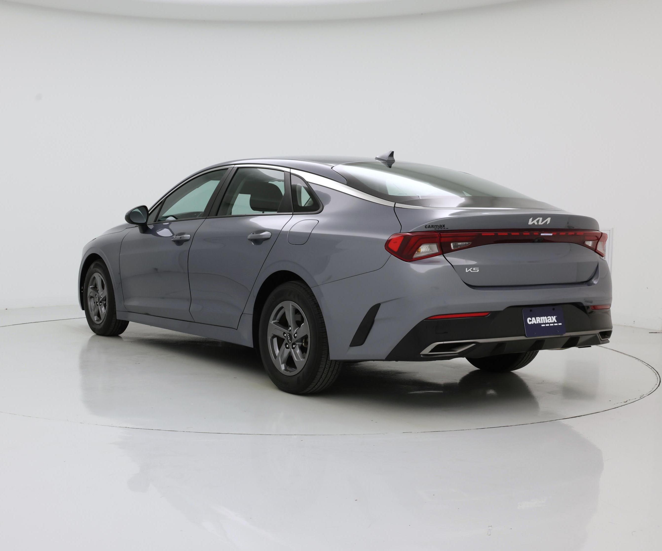 Thumbnail: 2023 Kia K5 - 2