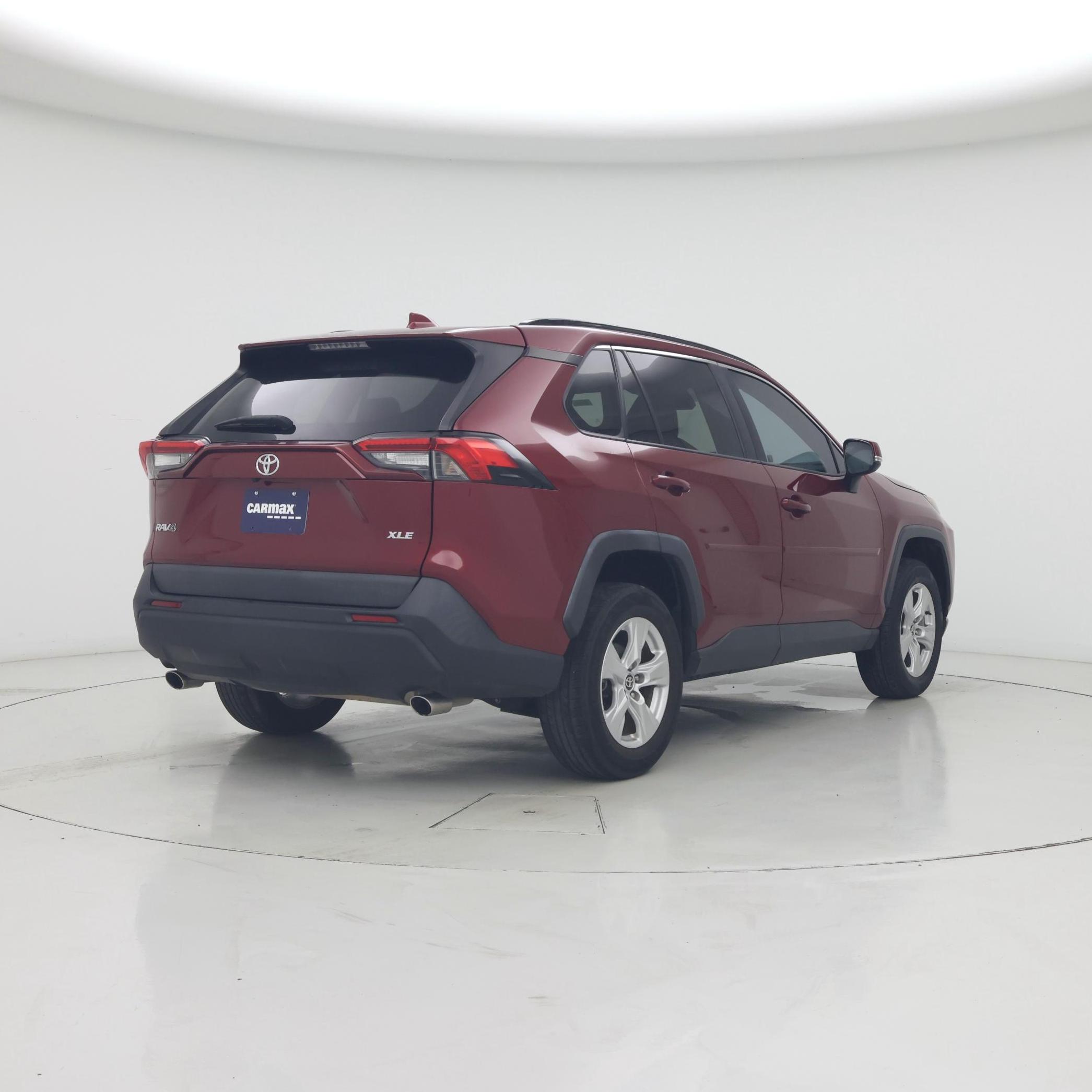 Thumbnail: 2021 Toyota RAV4 - 8