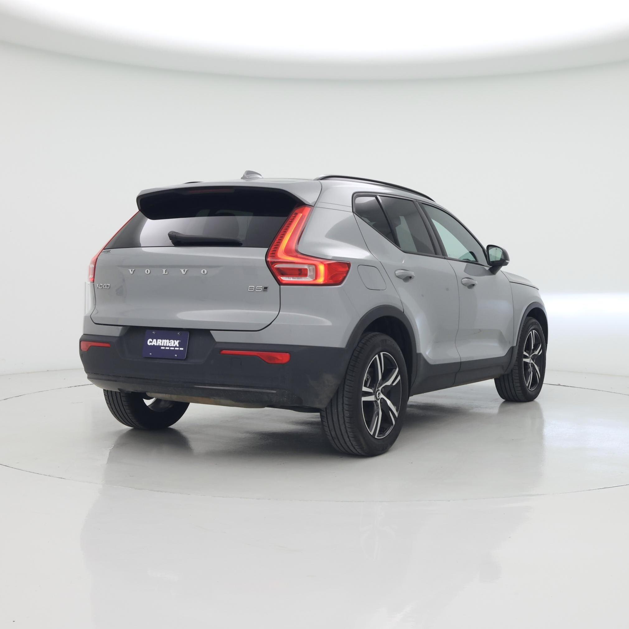Thumbnail: 2024 Volvo XC40 - 8