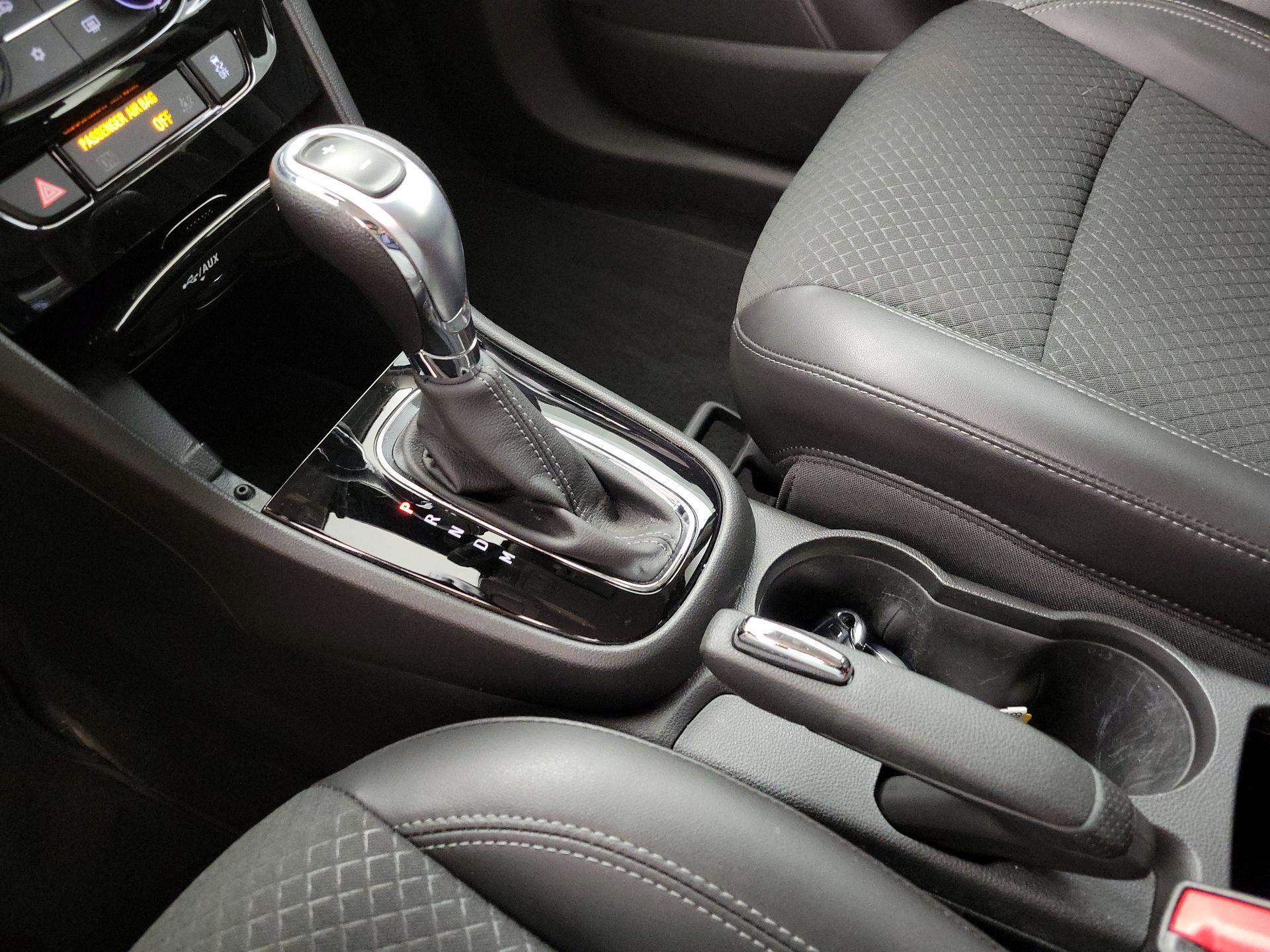 Thumbnail: 2022 Buick Encore - 17