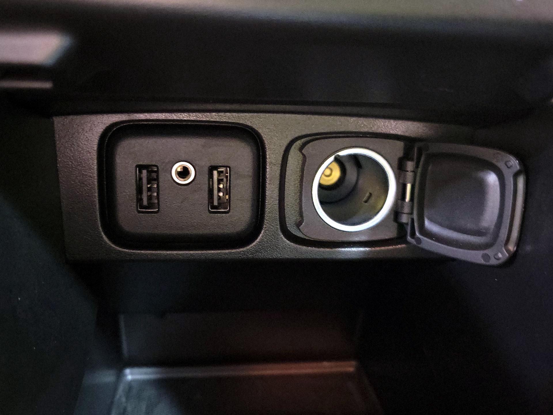 Thumbnail: 2022 Buick Encore - 18