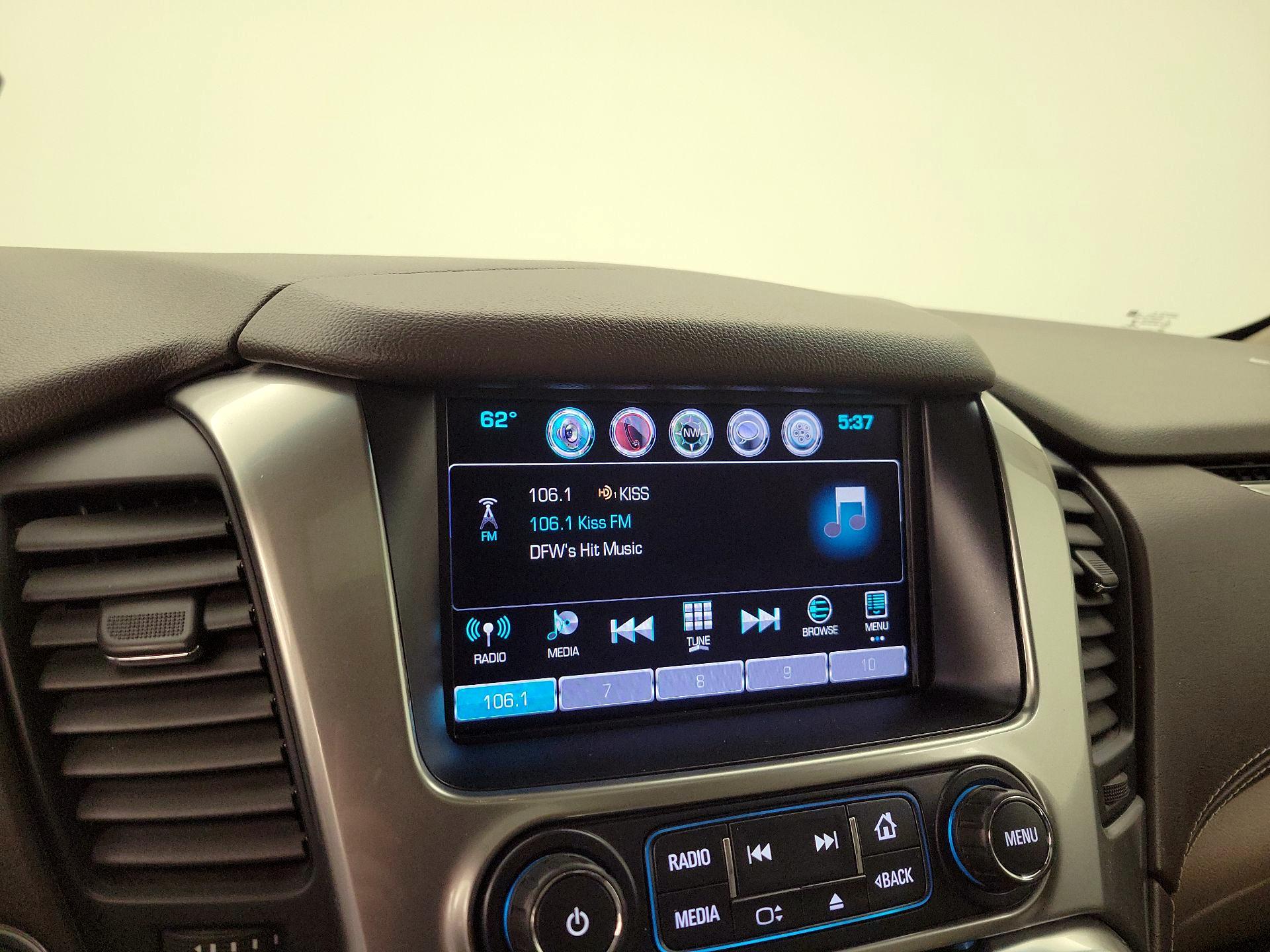 Thumbnail: 2016 Chevrolet Tahoe - 16