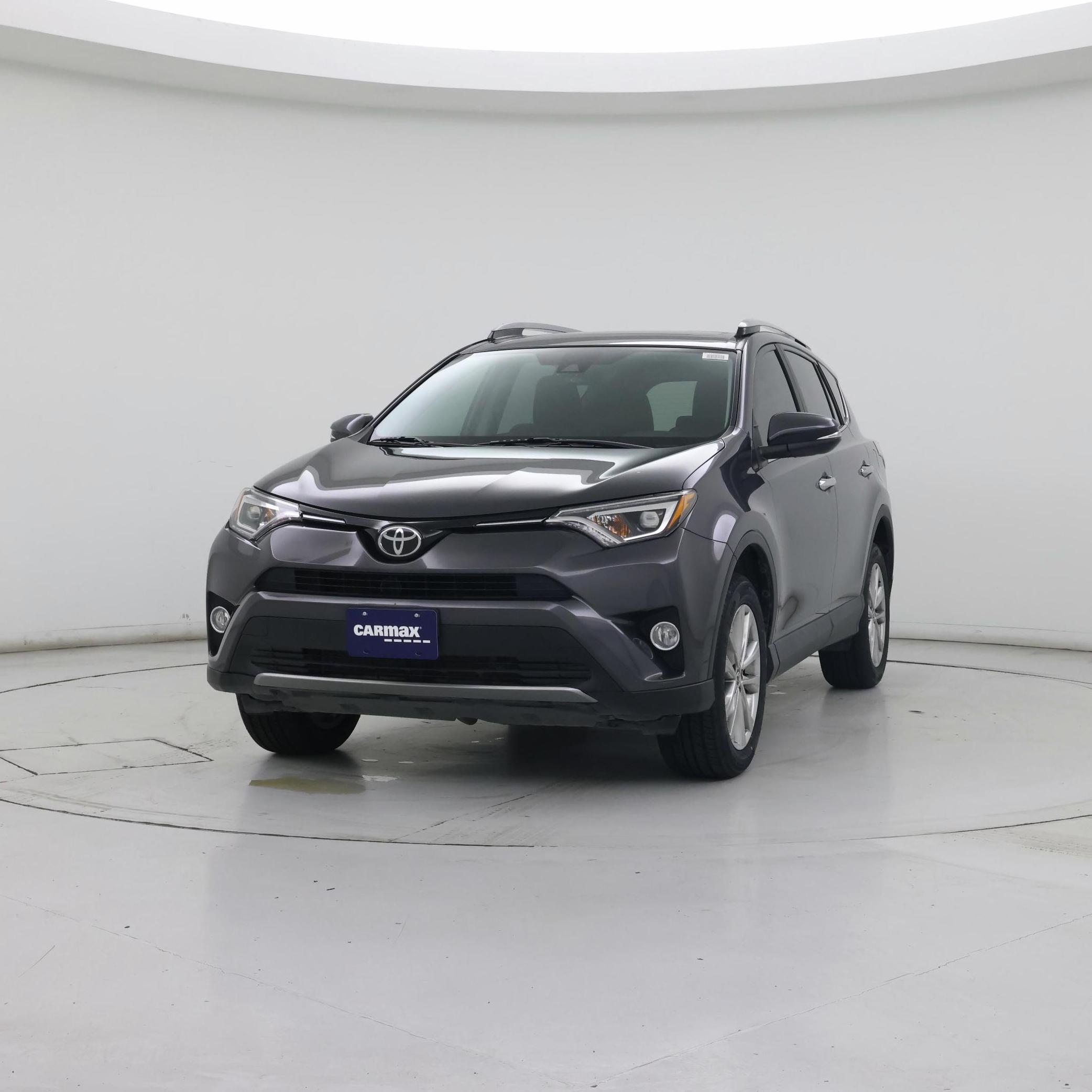 Thumbnail: 2018 Toyota RAV4 - 4
