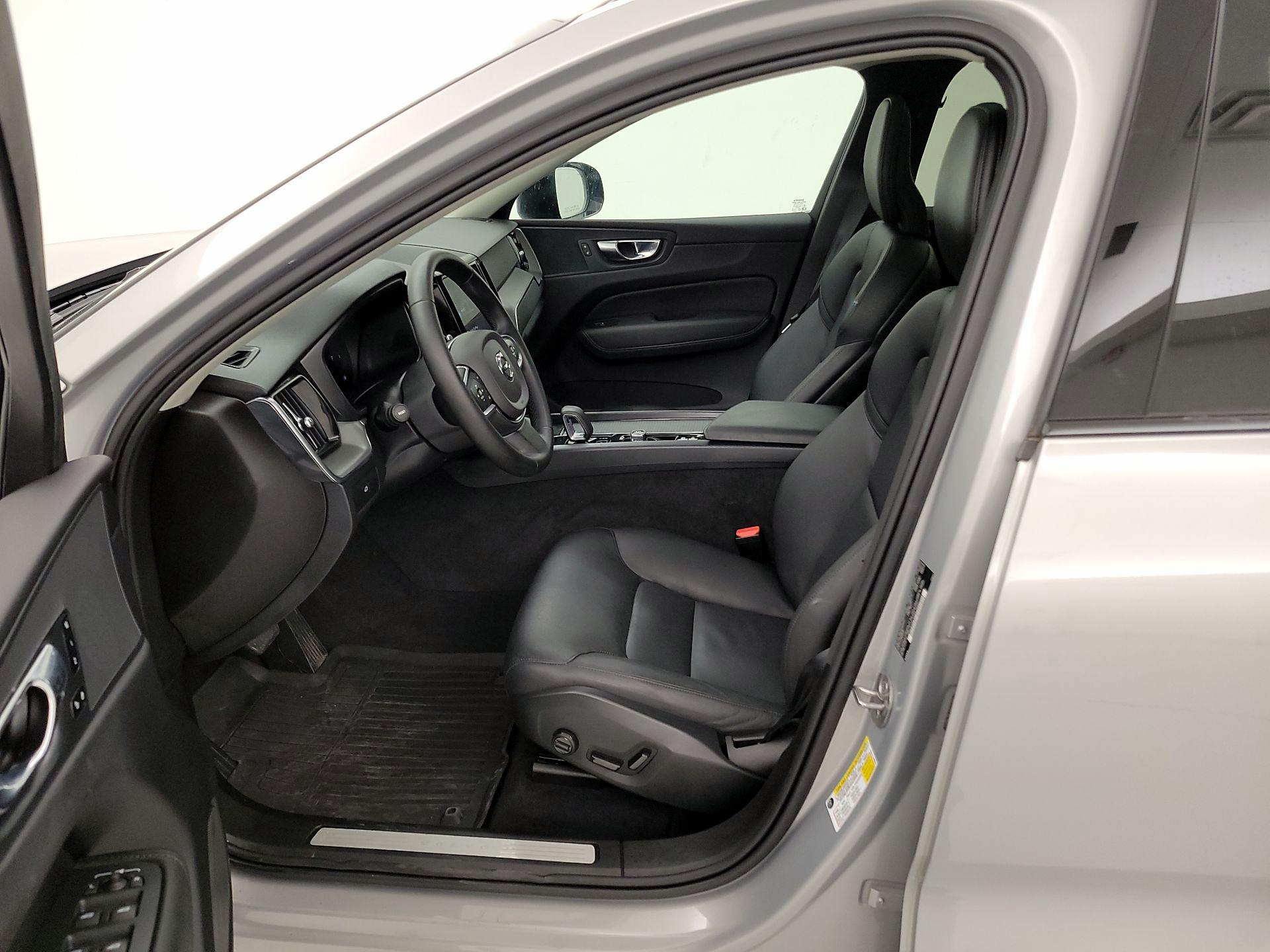 Thumbnail: 2024 Volvo XC60 - 11